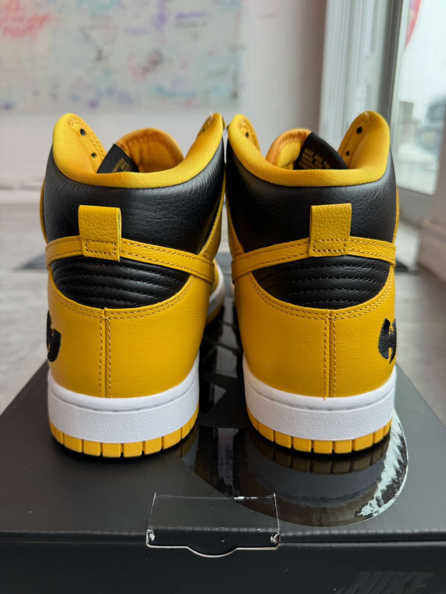 Nike Retro Dunk High Wu-Tang (2024) (Lightly Preowned Size 10)