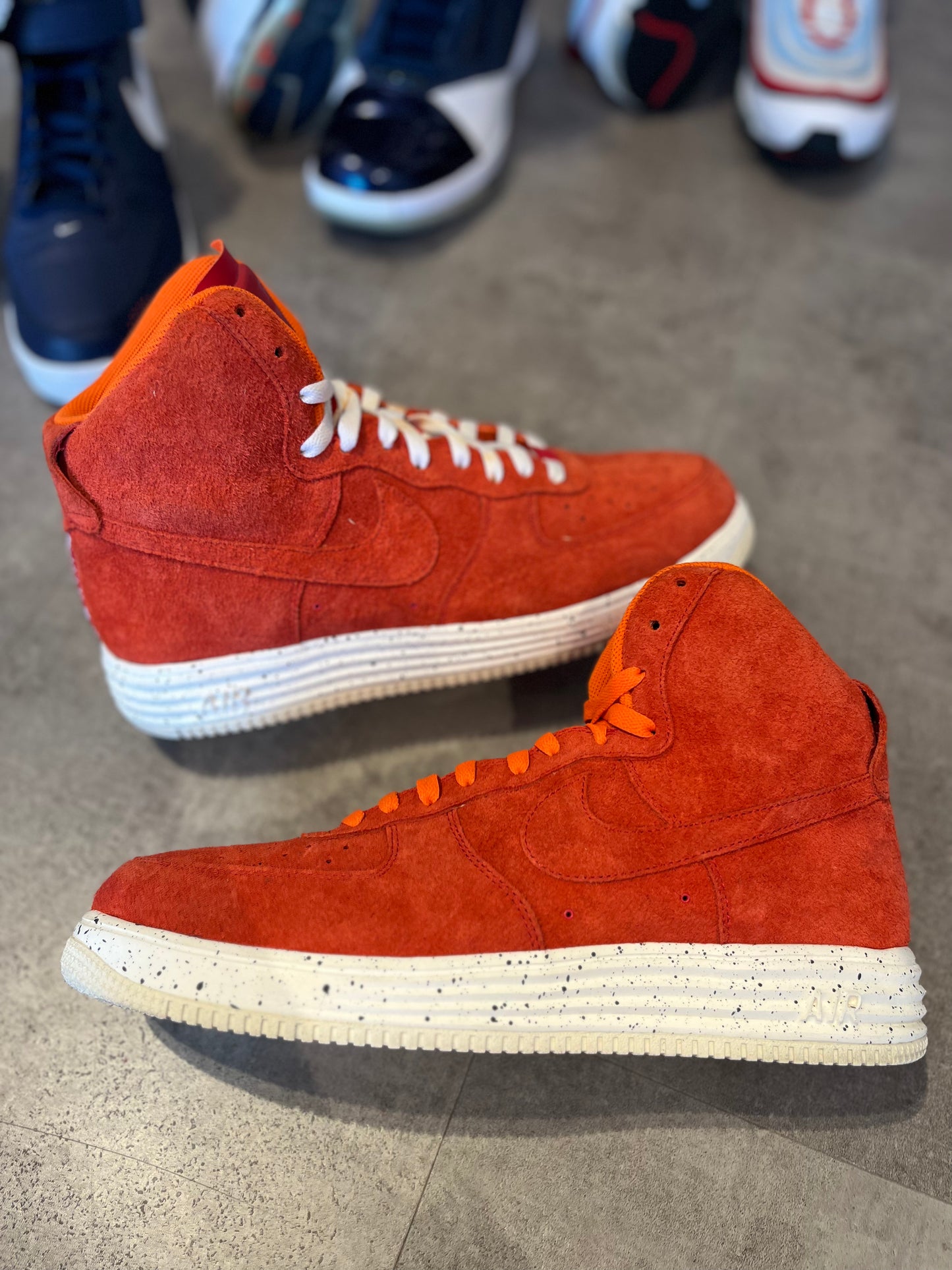 Nike Lunar Force 1 Hi SP Undefeated Red (Preowned)