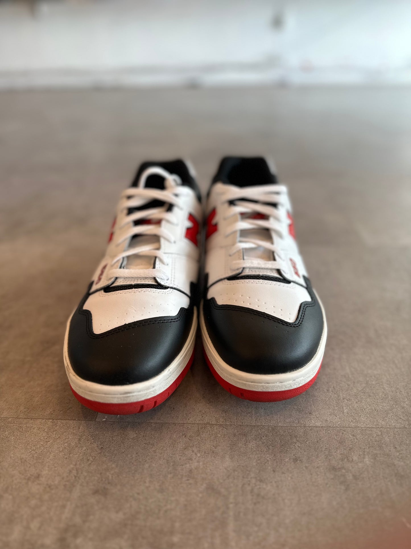 New Balance 550 White Red Black (Preowned)