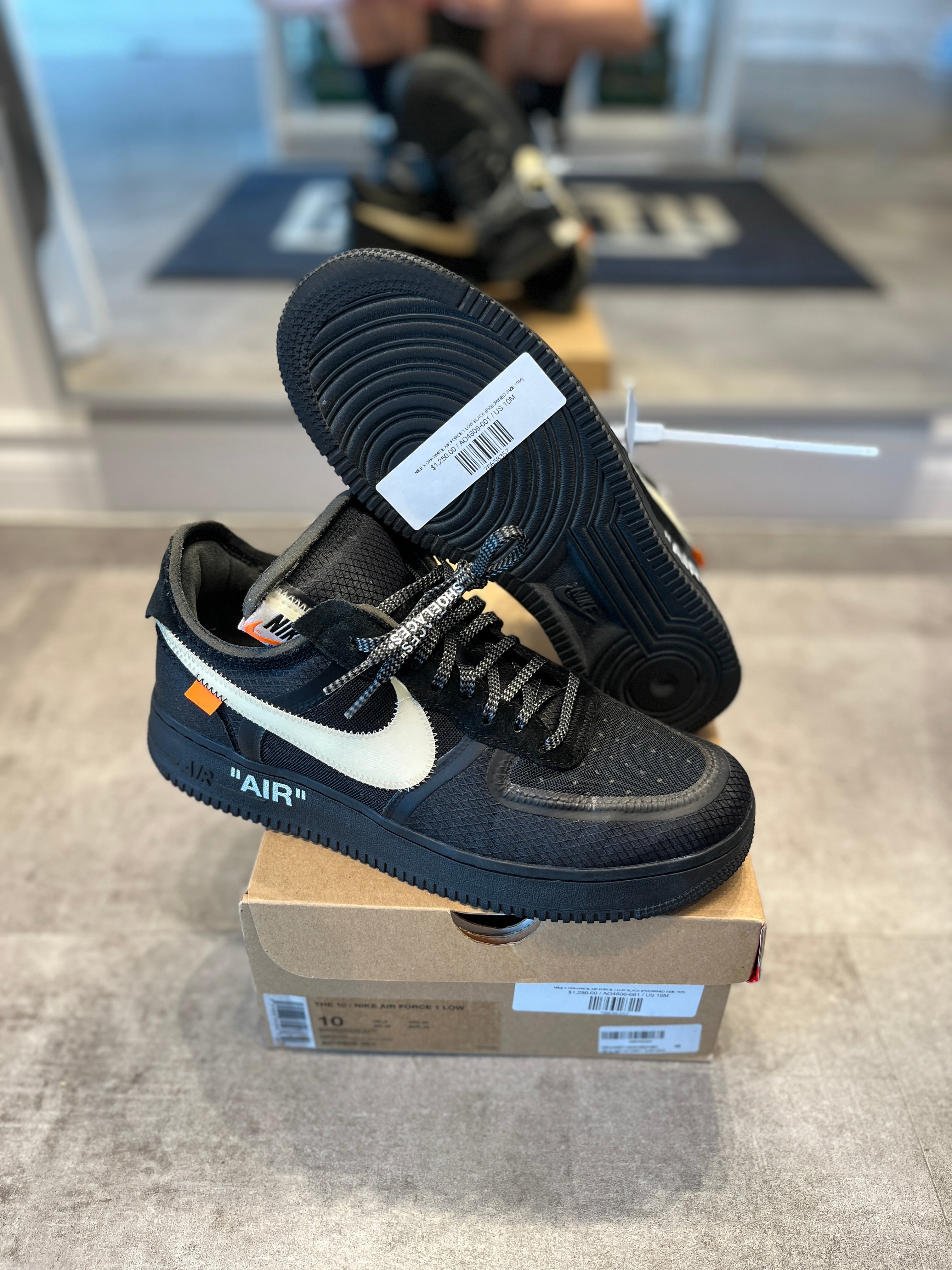 Nike X Off-White Air Force 1 Low Black (Preowned Size 10M