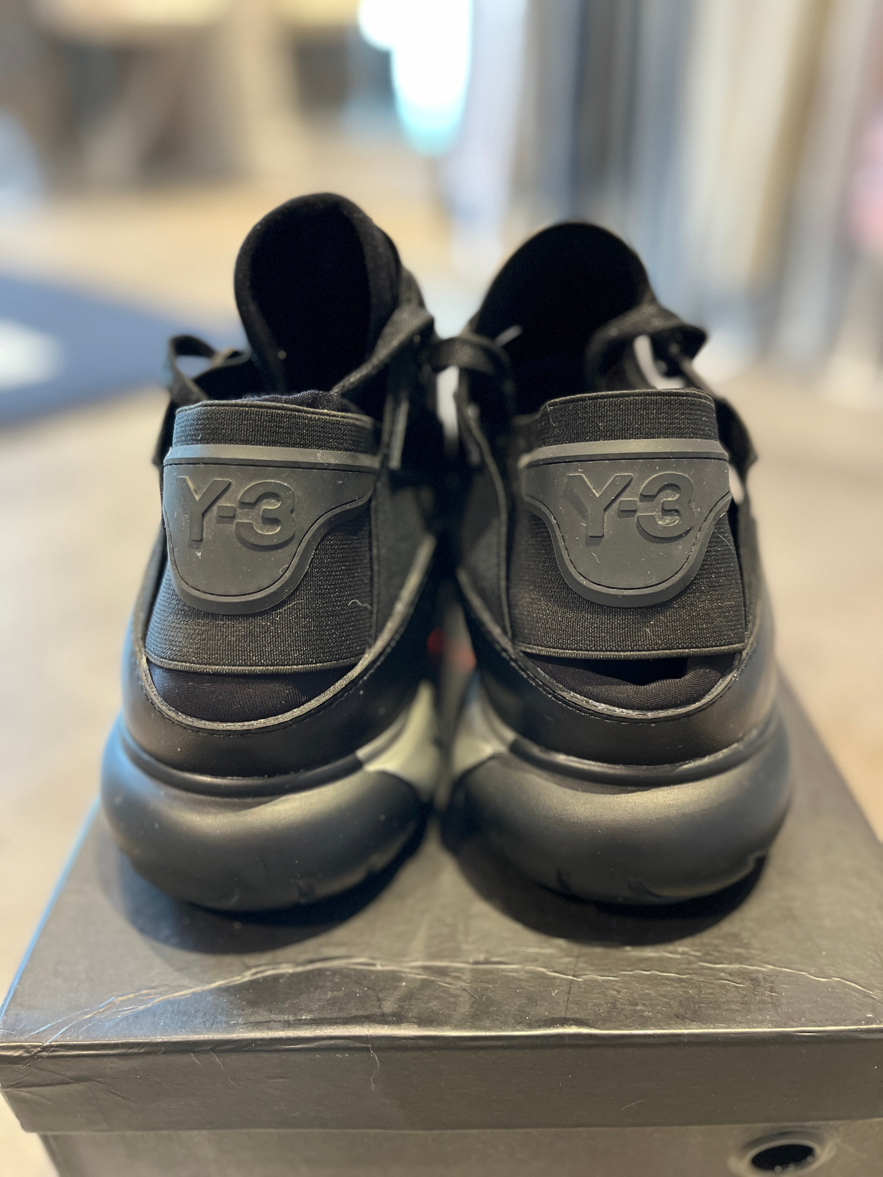 Y-3 Qasa High Triple Black (Preowned Size 10.5) – Utopia Shop