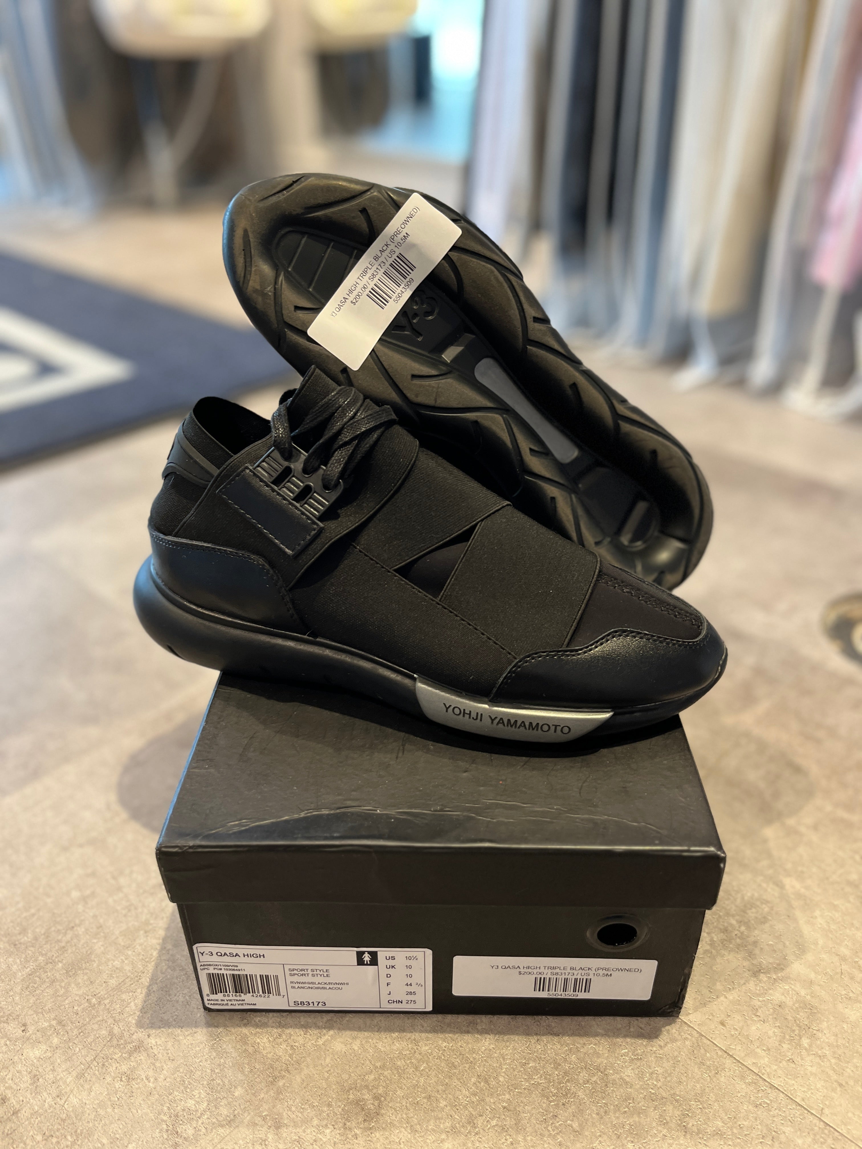 Y-3 Qasa High Triple Black (Preowned Size 10.5) – Utopia Shop