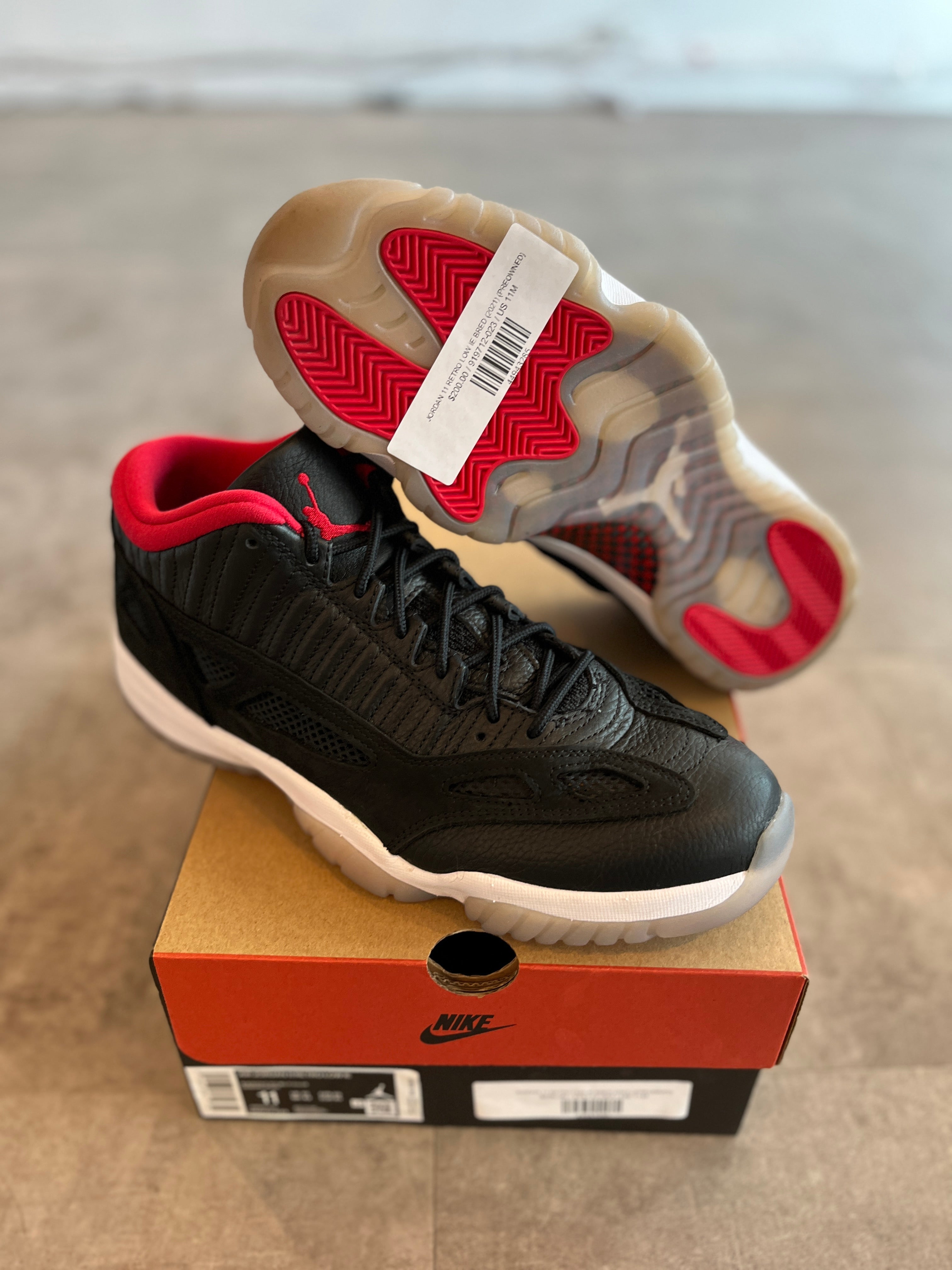 Jordan 11 Retro Low IE Bred (2021) (Preowned)