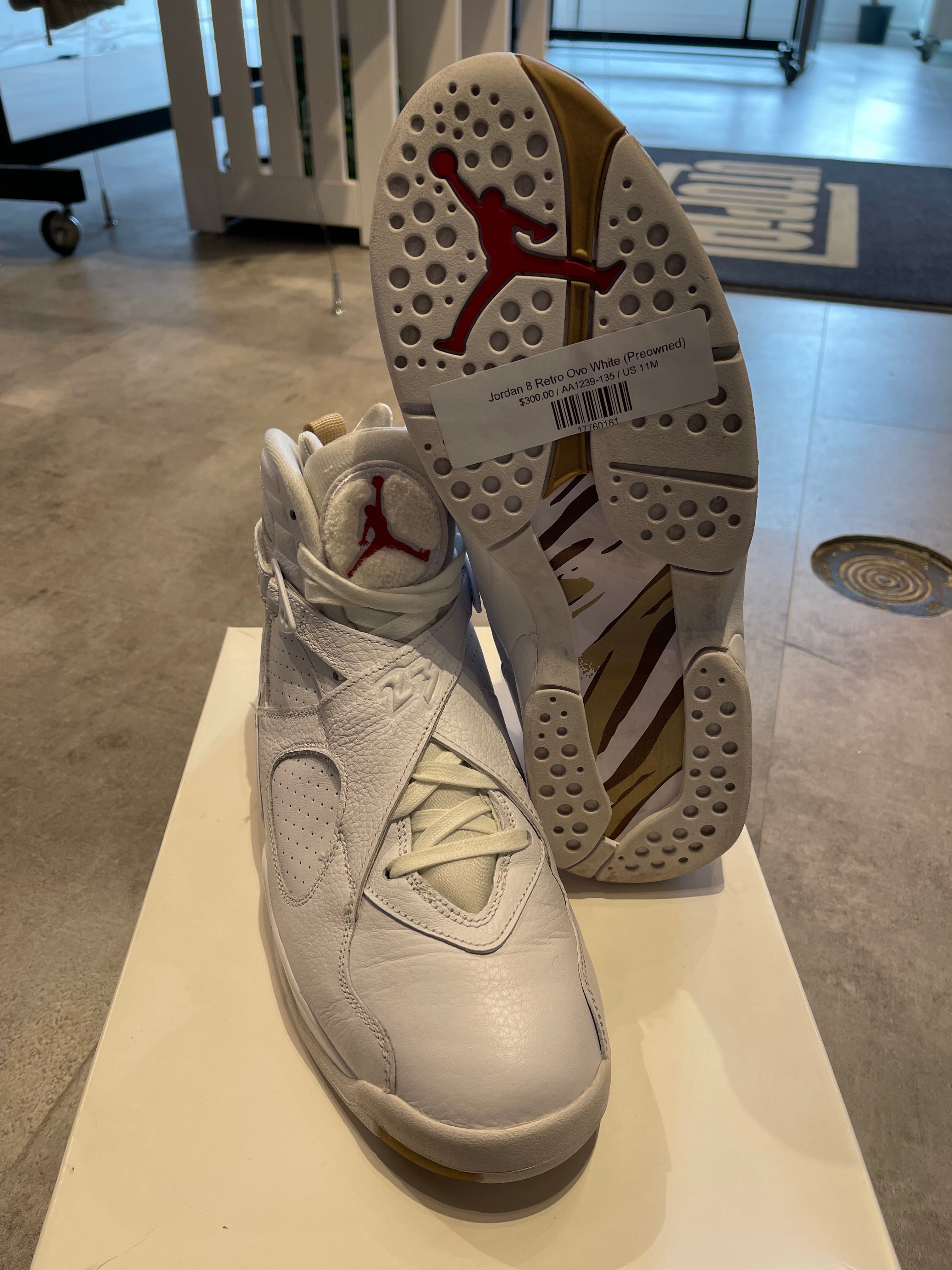 Jordan 8 Retro Ovo White (Preowned)