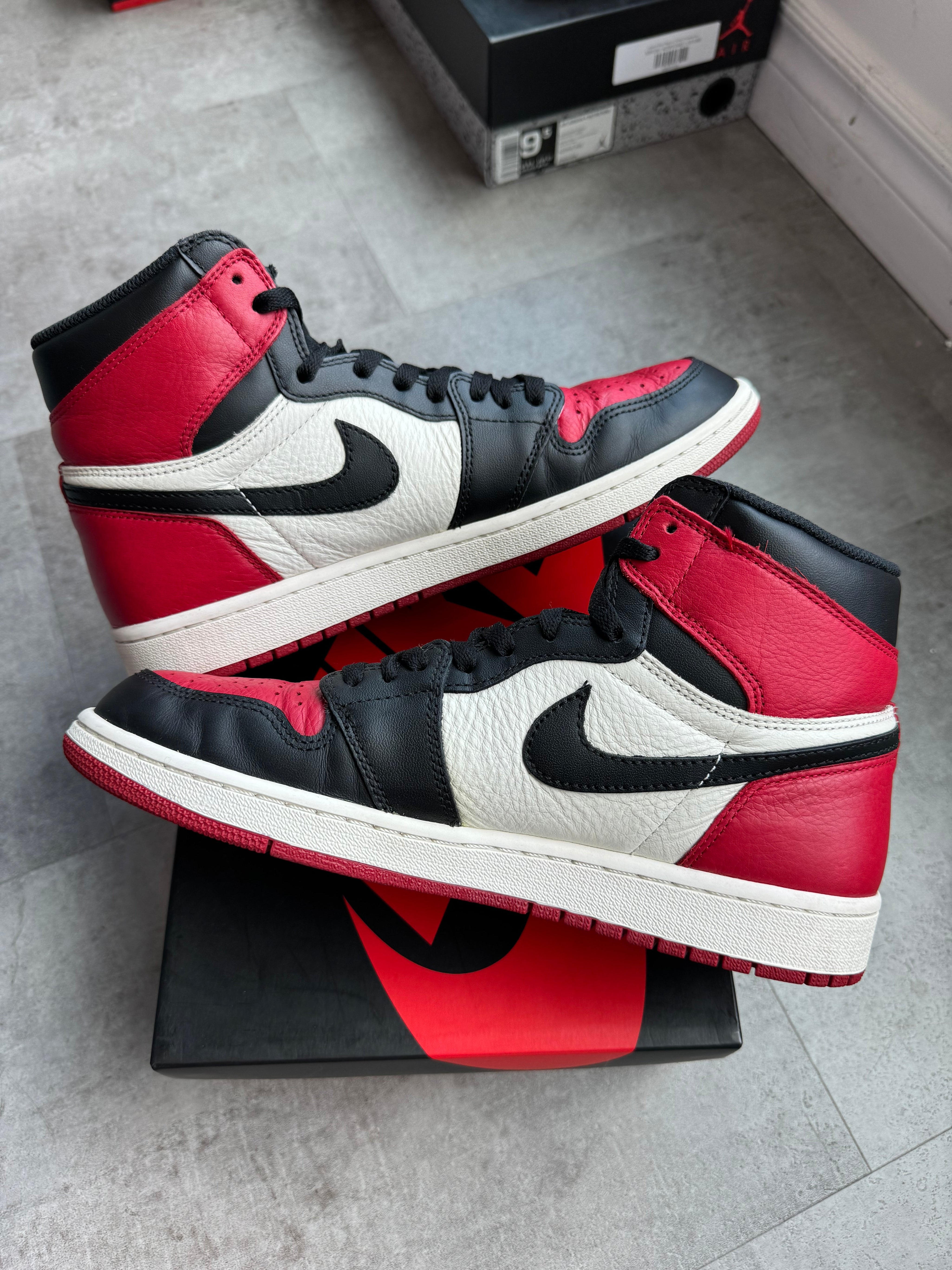 Jordan 1 Retro High OG Bred Toe (Preowned Size 9.5)