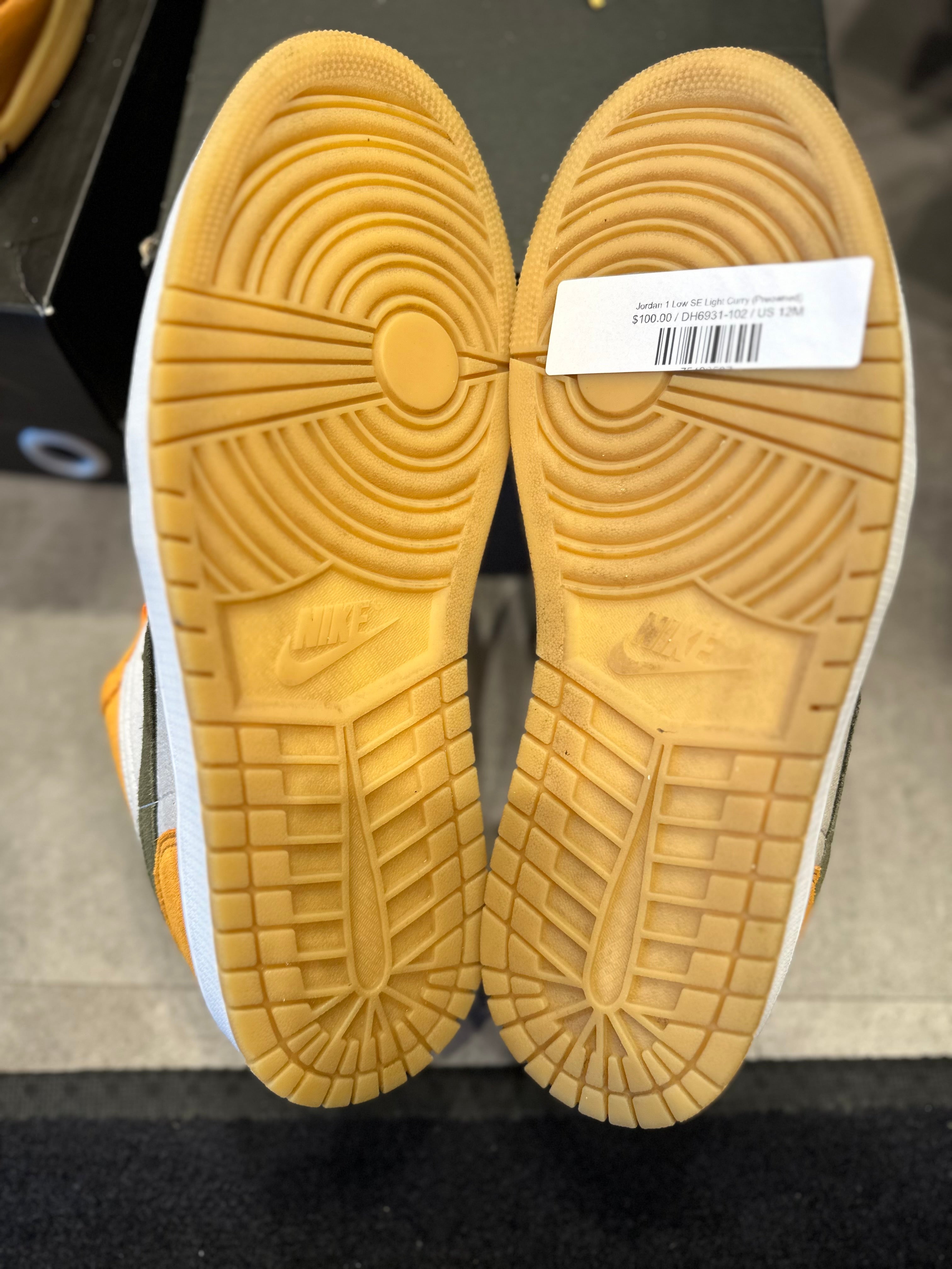 Jordan 1 Low SE Light Curry (Preowned)