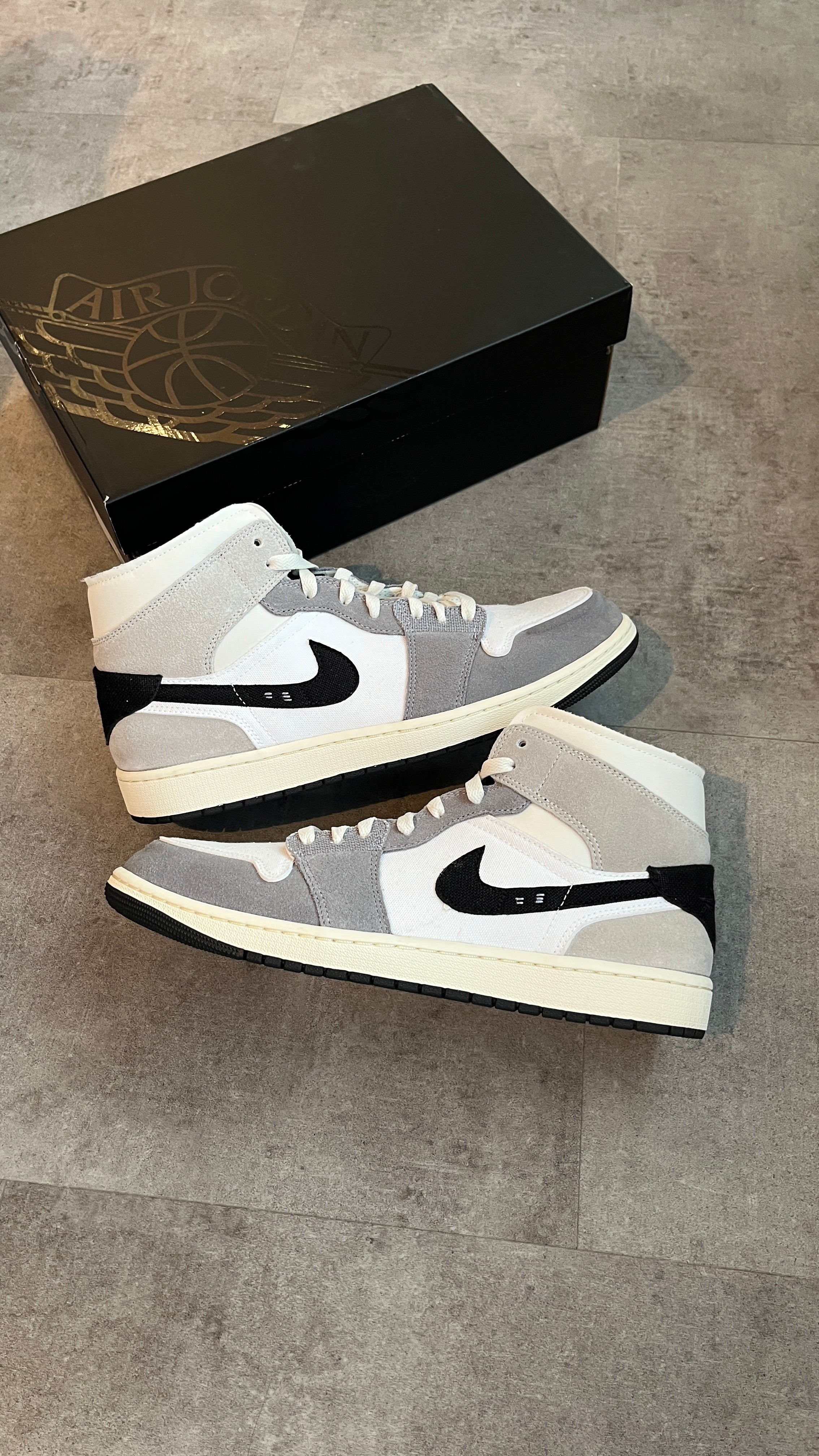 Jordan 1 Mid SE Craft Inside Out Cement Grey (Preowned)