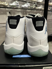 Jordan 11 Retro Legend Blue (2014) (Preowned Size 10)