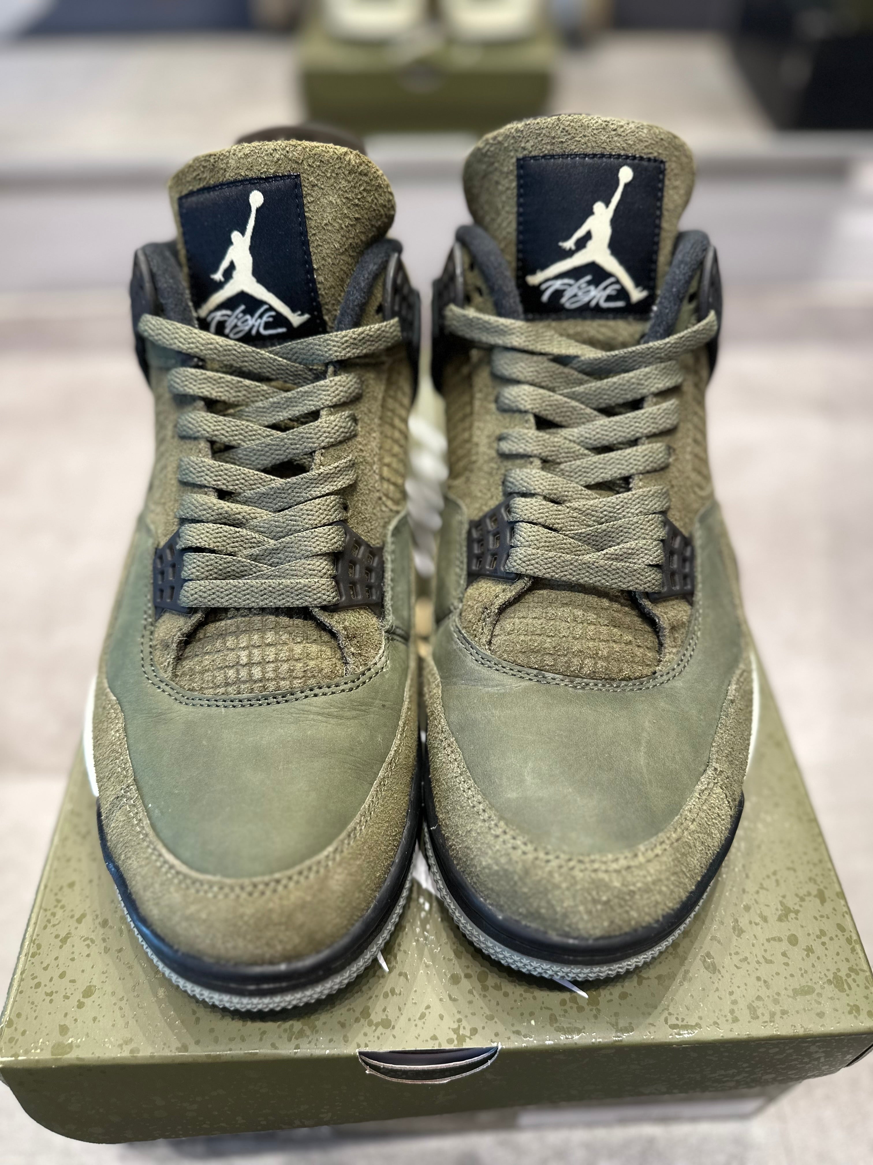 Jordan 4 Retro SE Craft Medium Olive (Preowned Size 11)