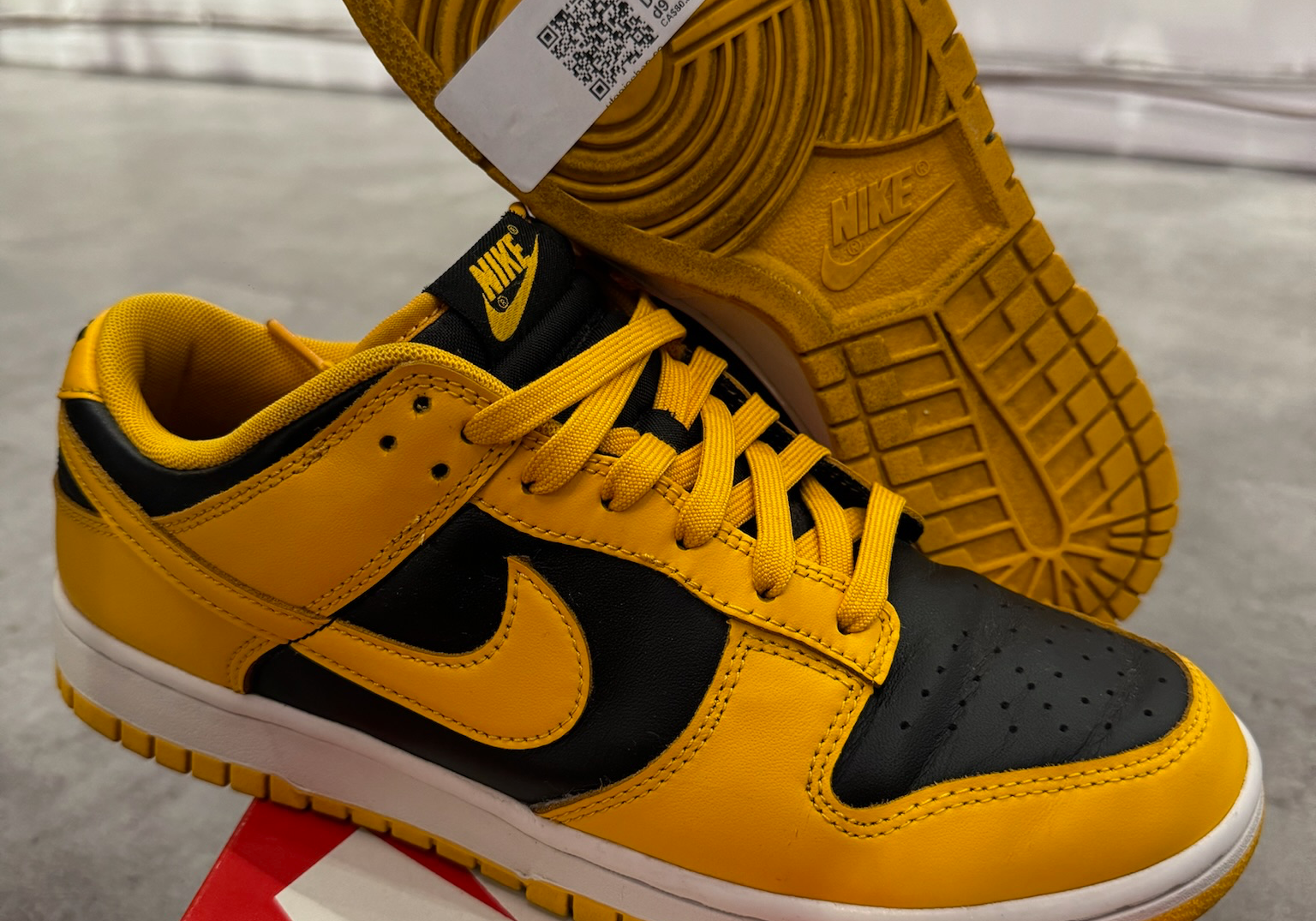 Nike Dunk Low Goldenrod (Preowned Size 9)