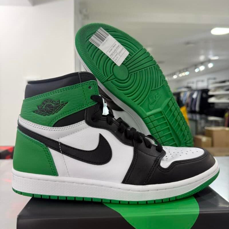 Jordan 1 Retro High Lucky Green, pre-owned, US Men's 7.5 – photo 2 of 7