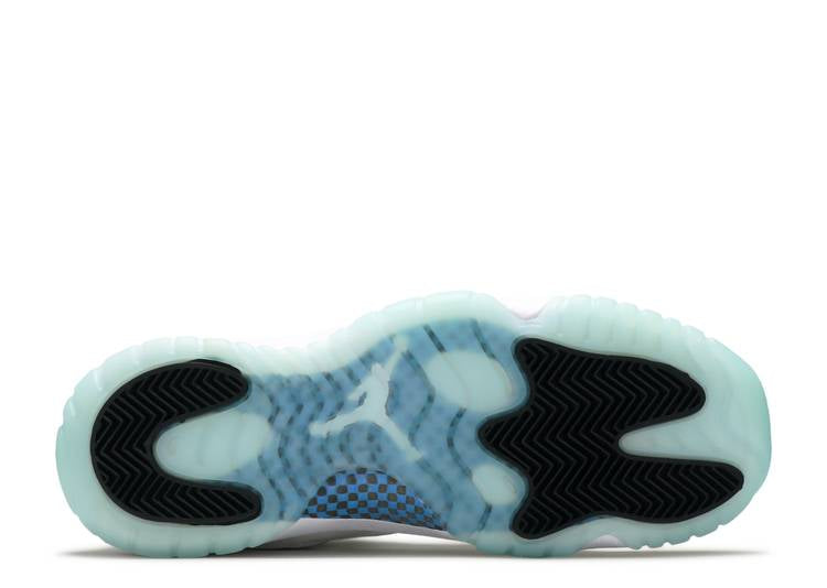 Jordan 11 Retro Low Legend Blue (GS), brand new, US Youth 7 – photo 4 of 4