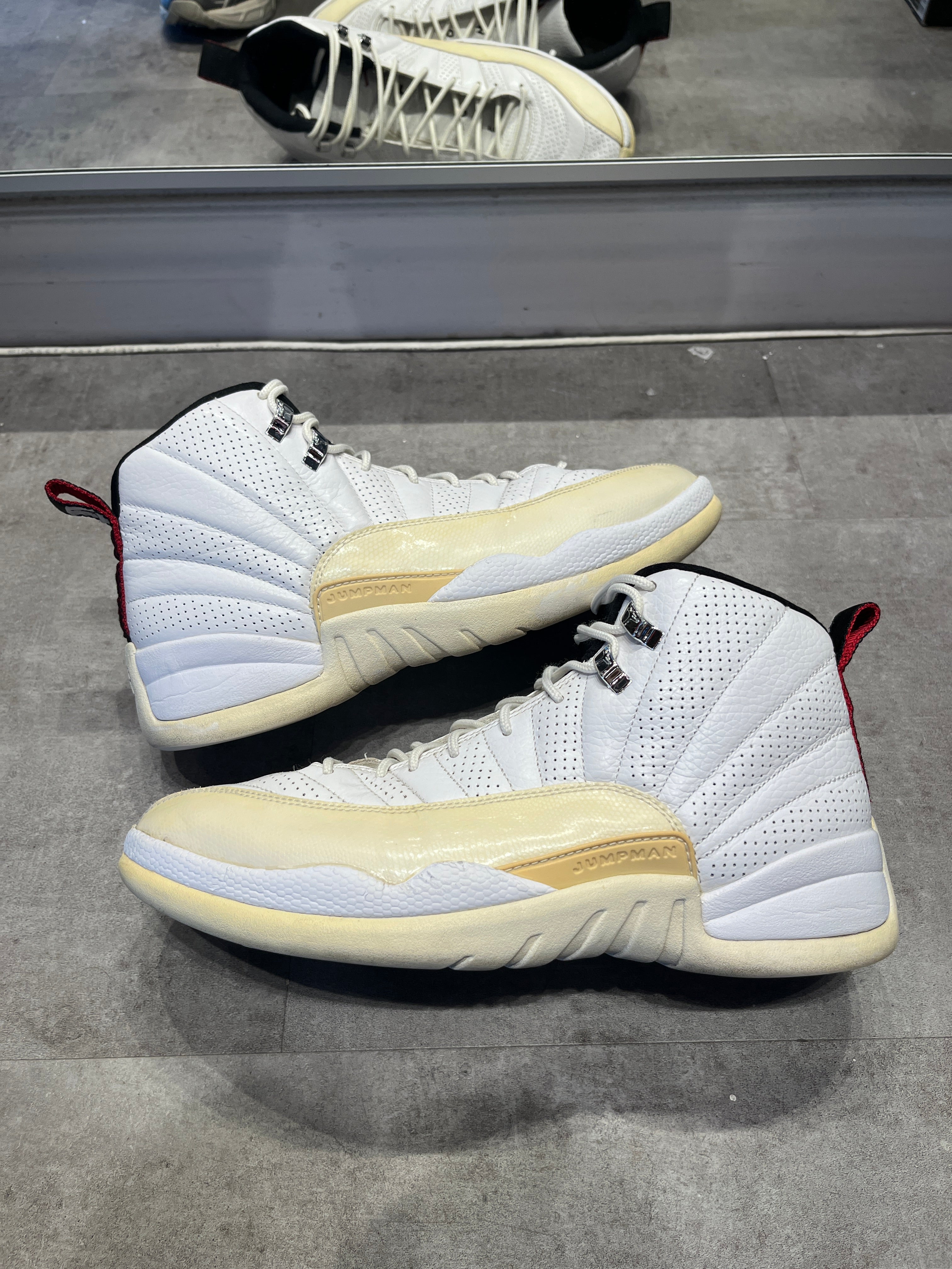 Jordan 12 Retro Rising Sun, pre-owned, US Men's 10 – photo 4 of 7