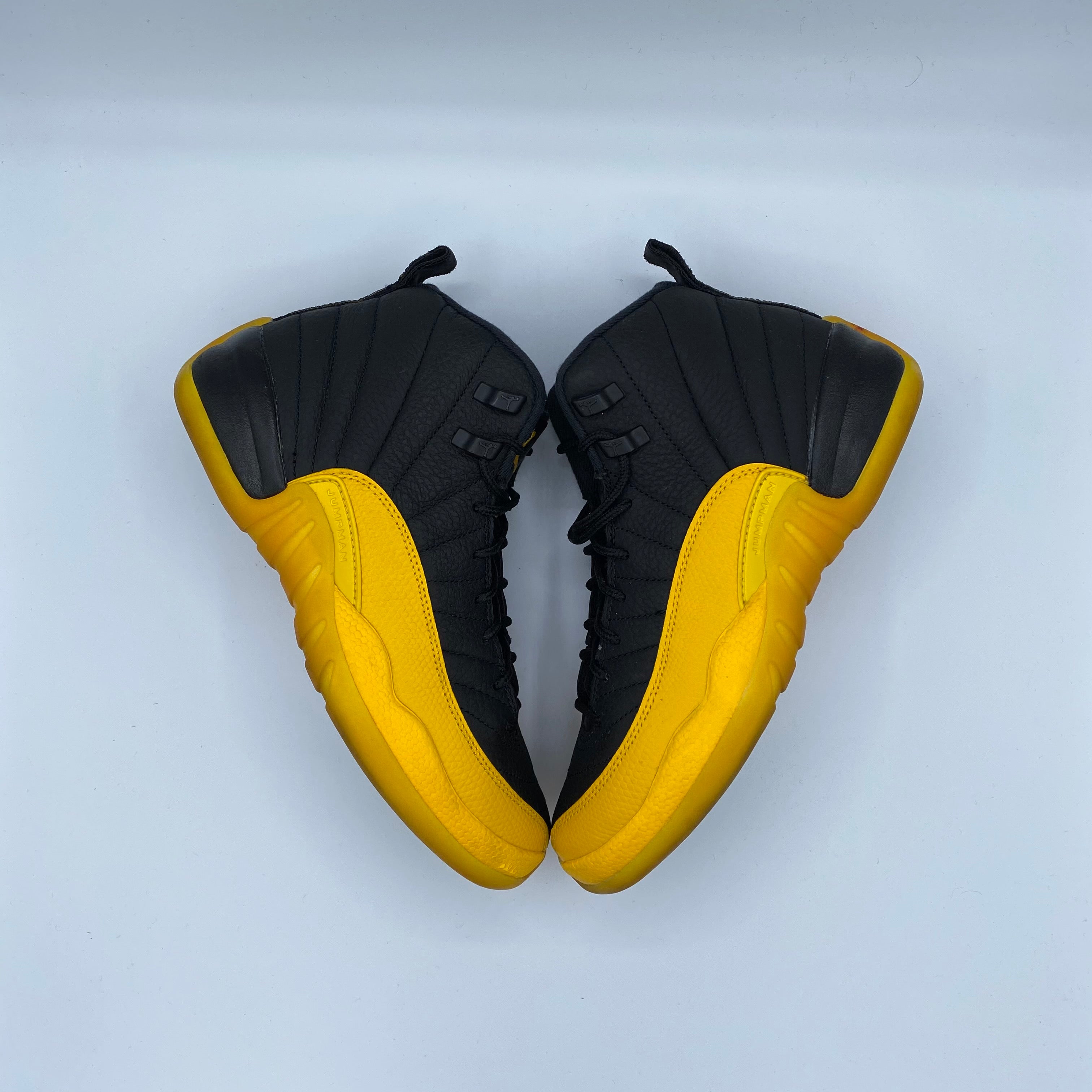 Jordan 12 Retro University Gold GS, pre-owned, US Youth 6.5 – photo 2 of 5