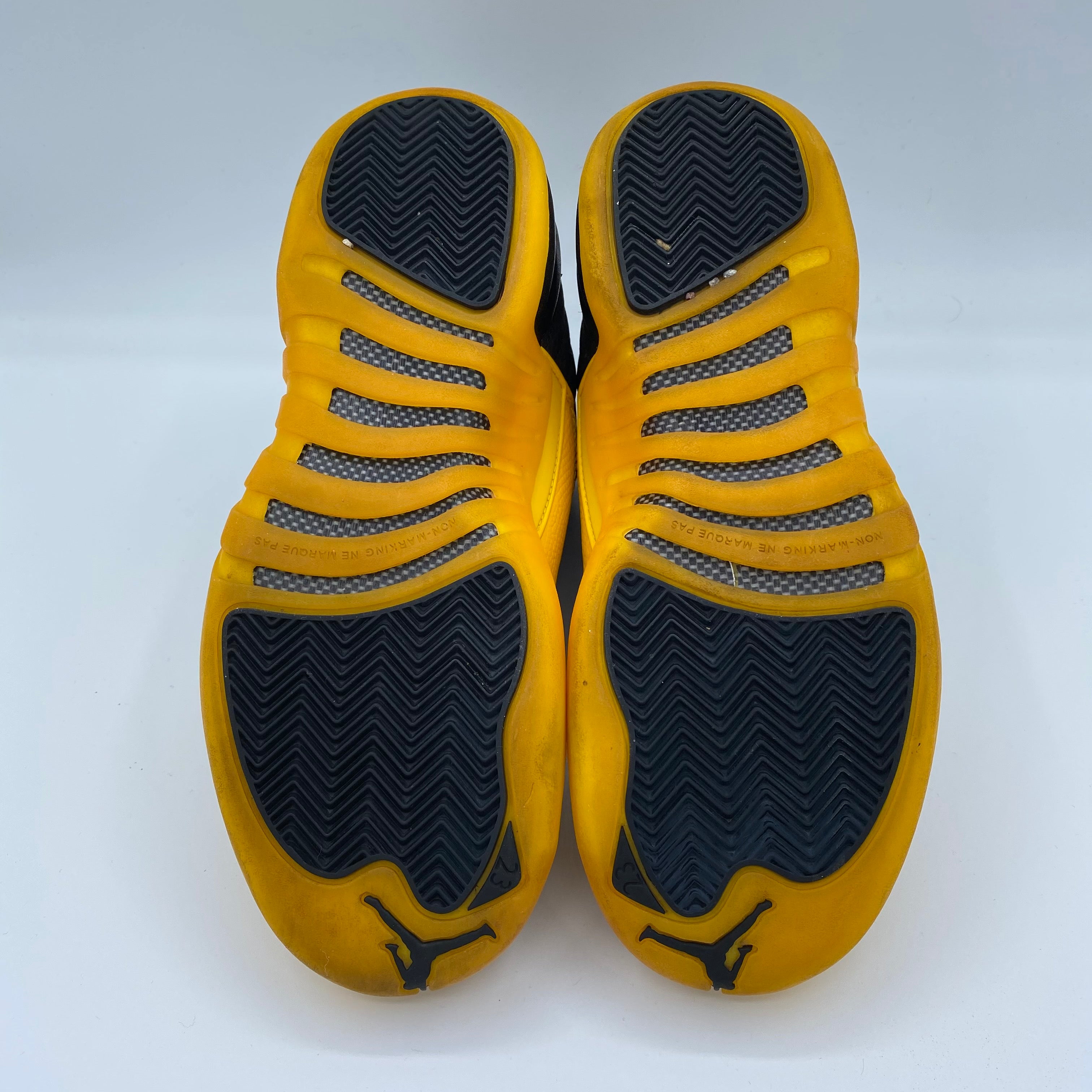 Jordan 12 Retro University Gold GS, pre-owned, US Youth 6.5 – photo 5 of 5