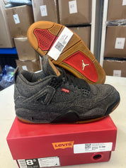 Jordan 4 Retro Levi's Black (Black Levi's Tag), pre-owned, US Men's 8.5 – photo 2 of 7