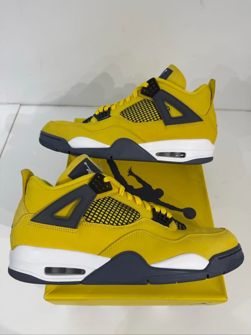 Jordan 4 Retro Lightning (2021), pre-owned, US Men's 14 – photo 4 of 7