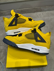 Jordan 4 Retro Lightning (2021), pre-owned, US Men's 8.5 – photo 5 of 7