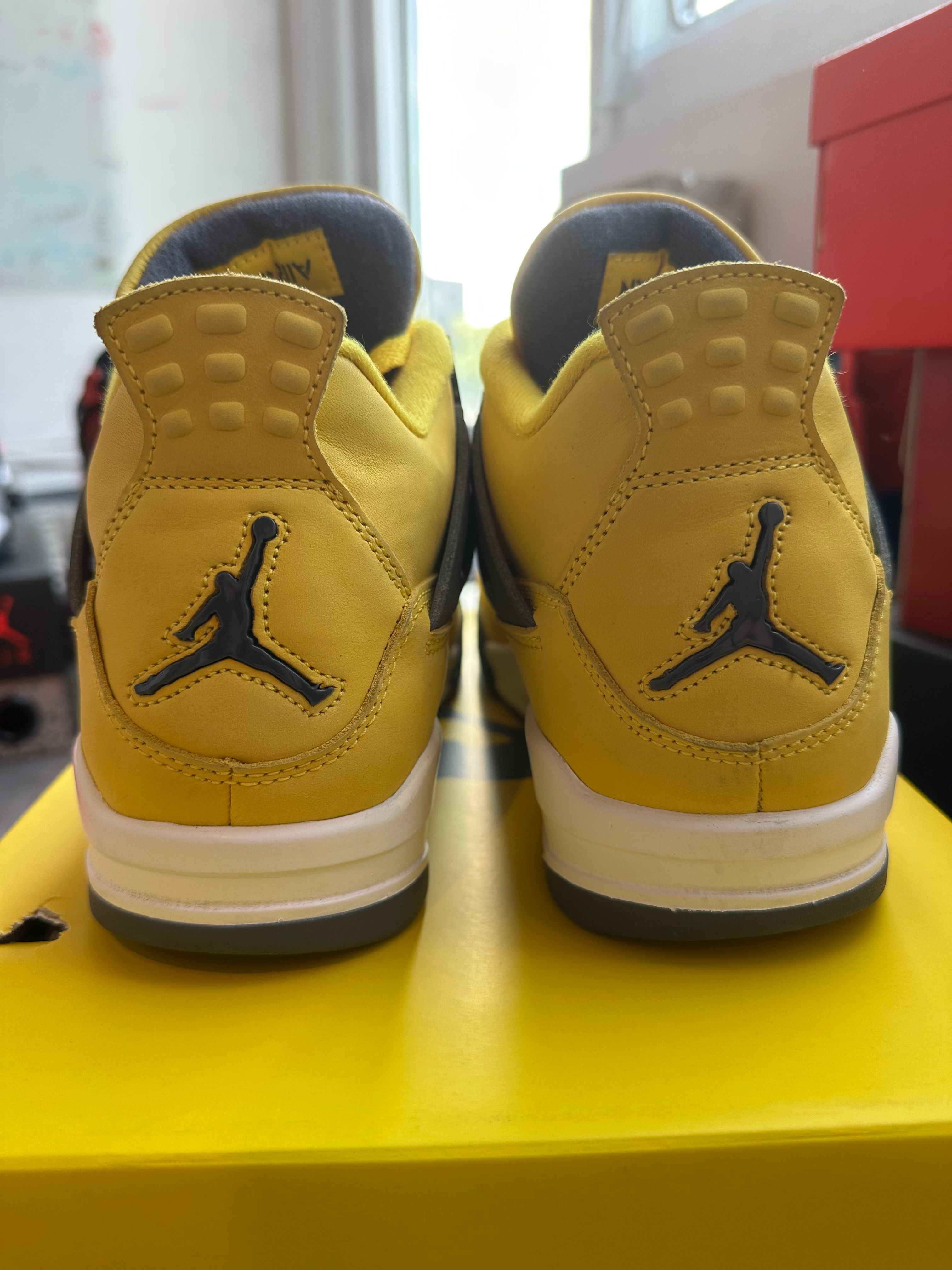 Jordan 4 Retro Lightning (2021), pre-owned, US Men's 8 – photo 6 of 7