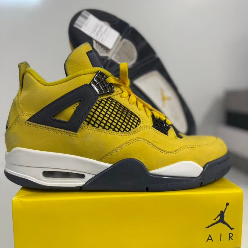 Jordan 4 Retro Lightning (2021), pre-owned, US Men's 9 – photo 2 of 7