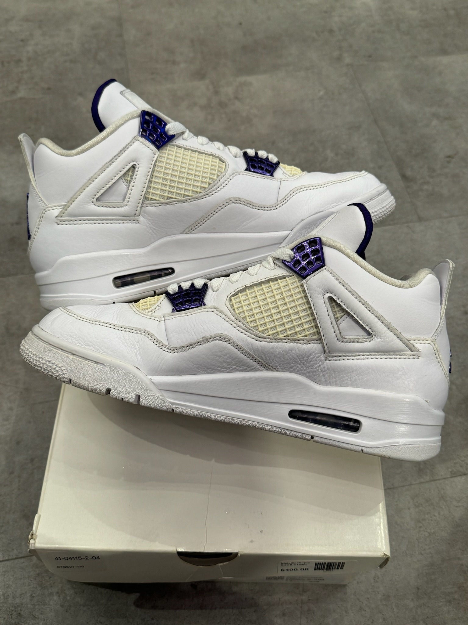 Jordan 4 Retro Metallic Purple, pre-owned, US Men's 8.5 – photo 5 of 7