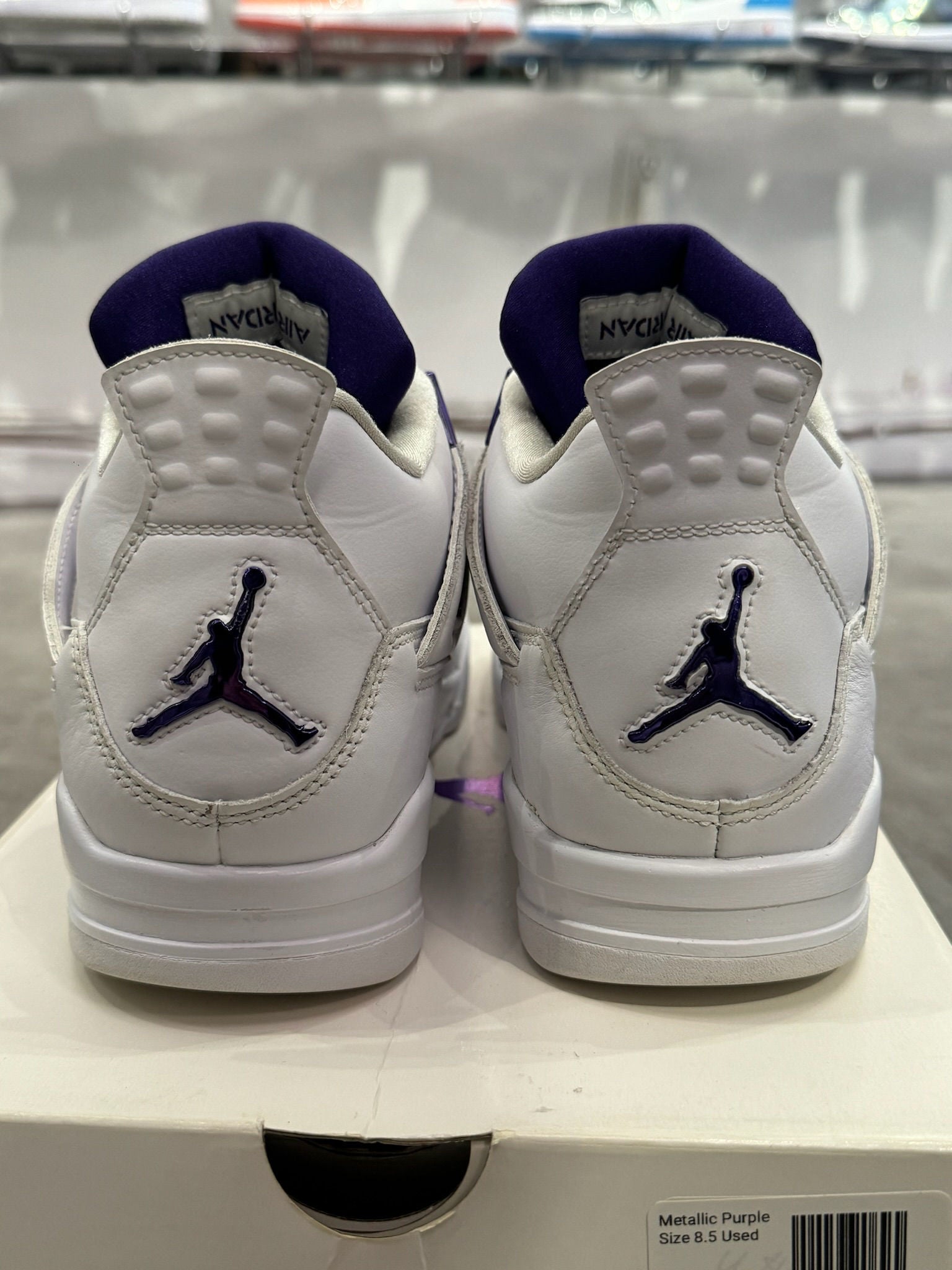 Jordan 4 Retro Metallic Purple, pre-owned, US Men's 8.5 – photo 6 of 7