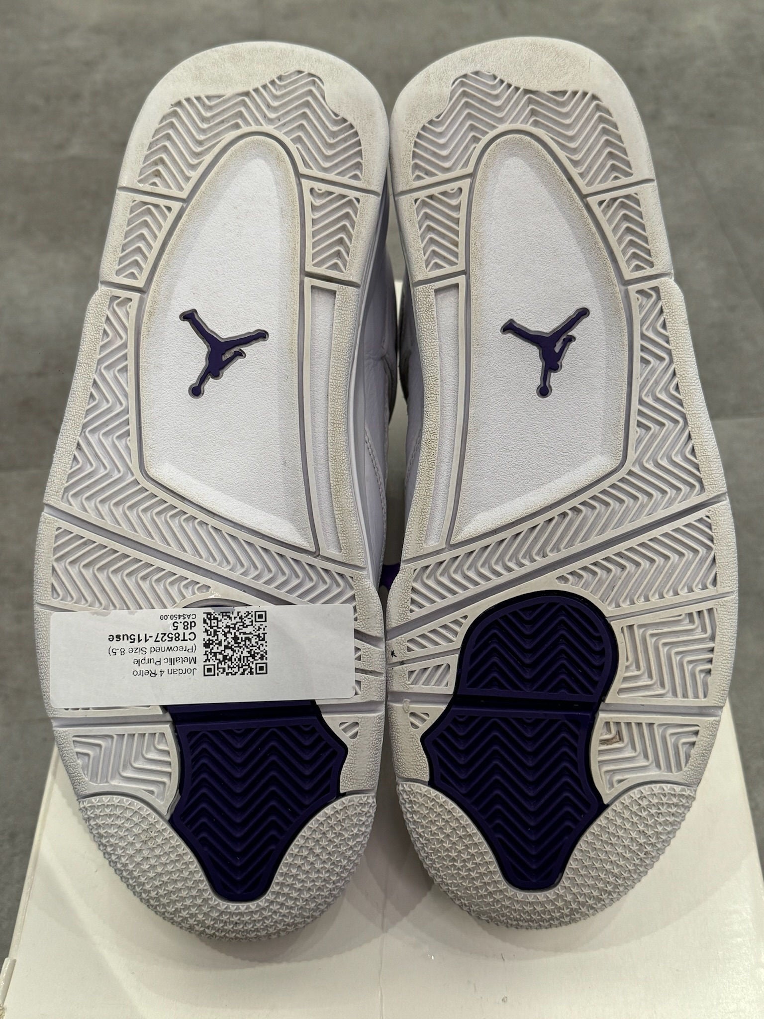 Jordan 4 Retro Metallic Purple, pre-owned, US Men's 8.5 – photo 7 of 7