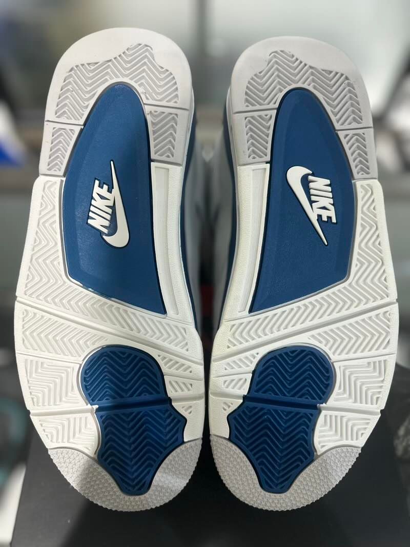 Jordan 4 Retro Military Blue (2024), brand new, US Men's 8 – photo 2 of 2