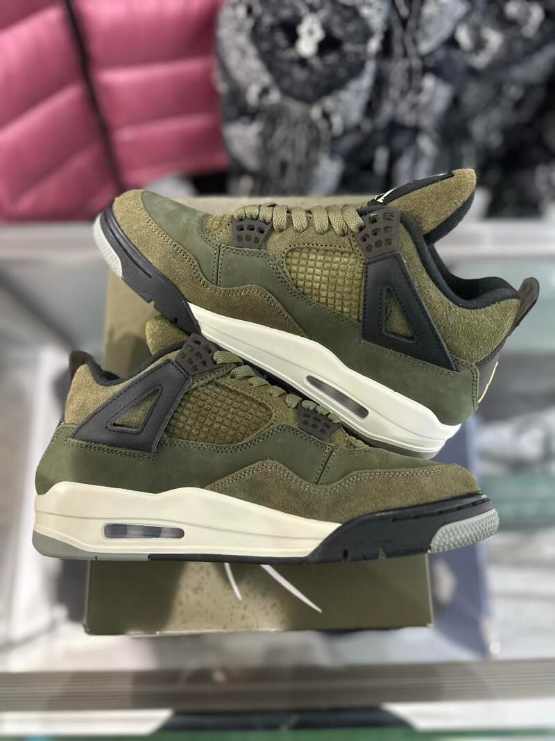 Jordan 4 Retro SE Craft Medium Olive, pre-owned, US Men's 8 – photo 6 of 7