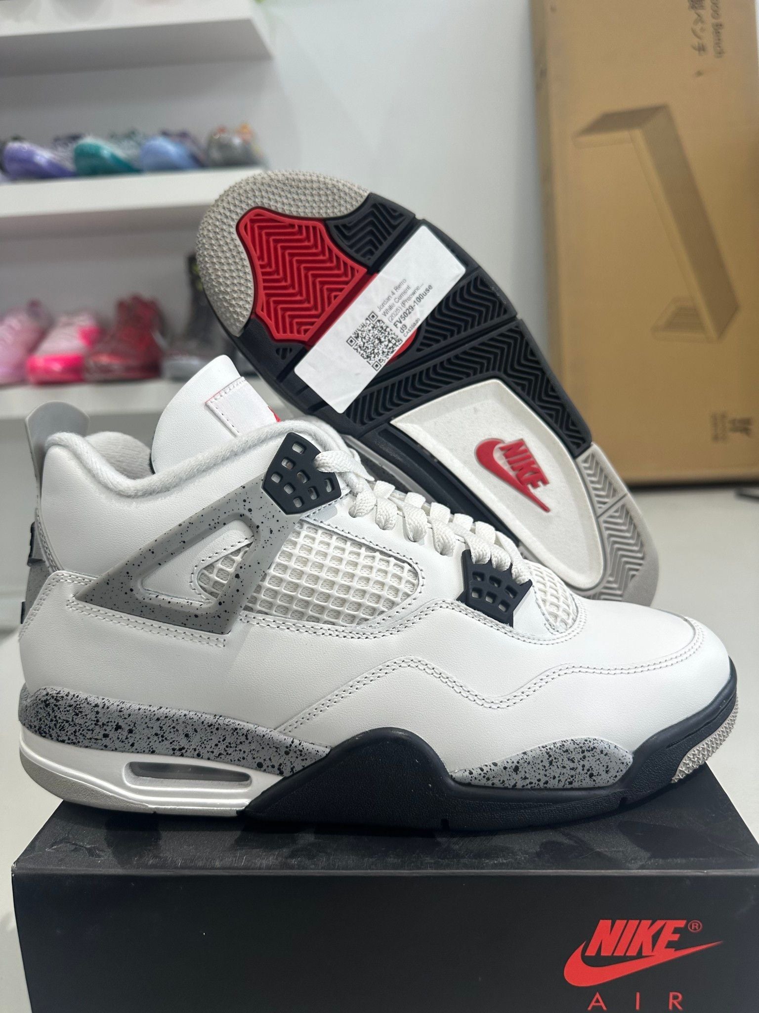 Jordan 4 Retro White Cement (2025), pre-owned, US Men's 9 – photo 2 of 7