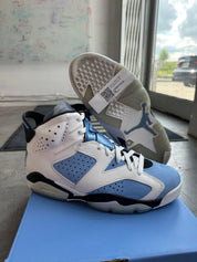 Jordan 6 Retro UNC, pre-owned, US Men's 8 – photo 2 of 7