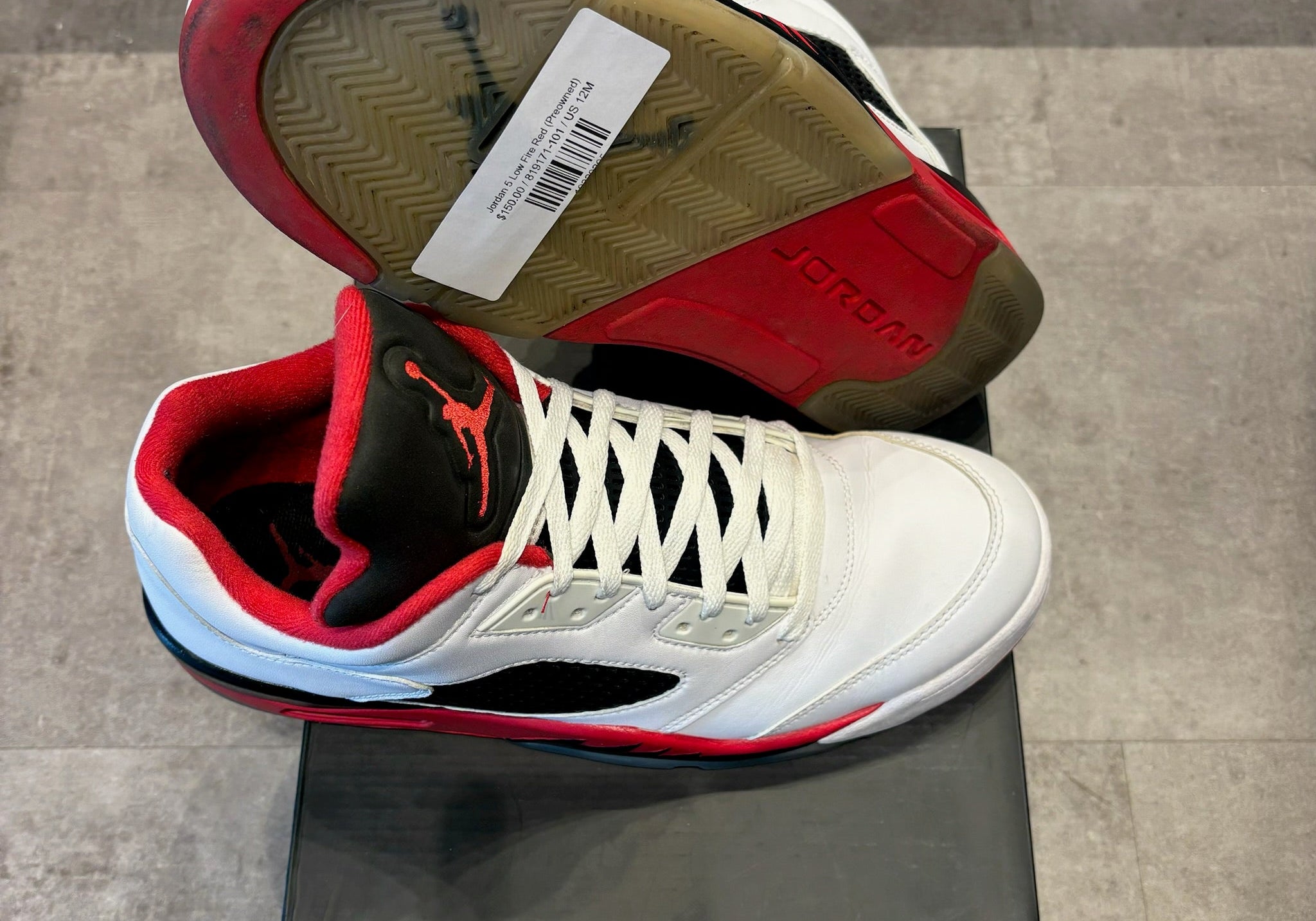 Jordan 5 Low Fire Red (Preowned)