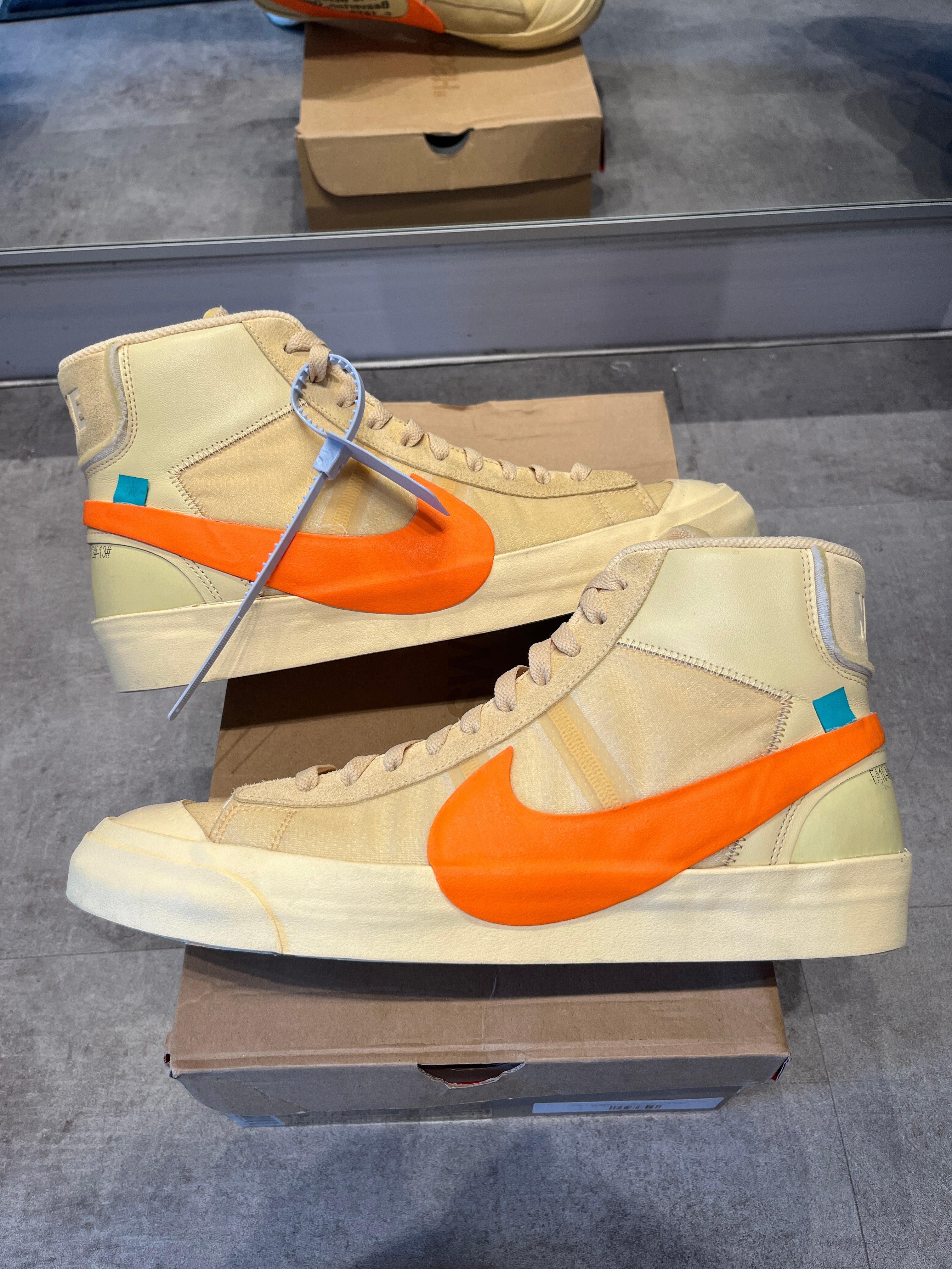 Nike X Off-White Blazer Mid All Hallow's Eve (Preowned)