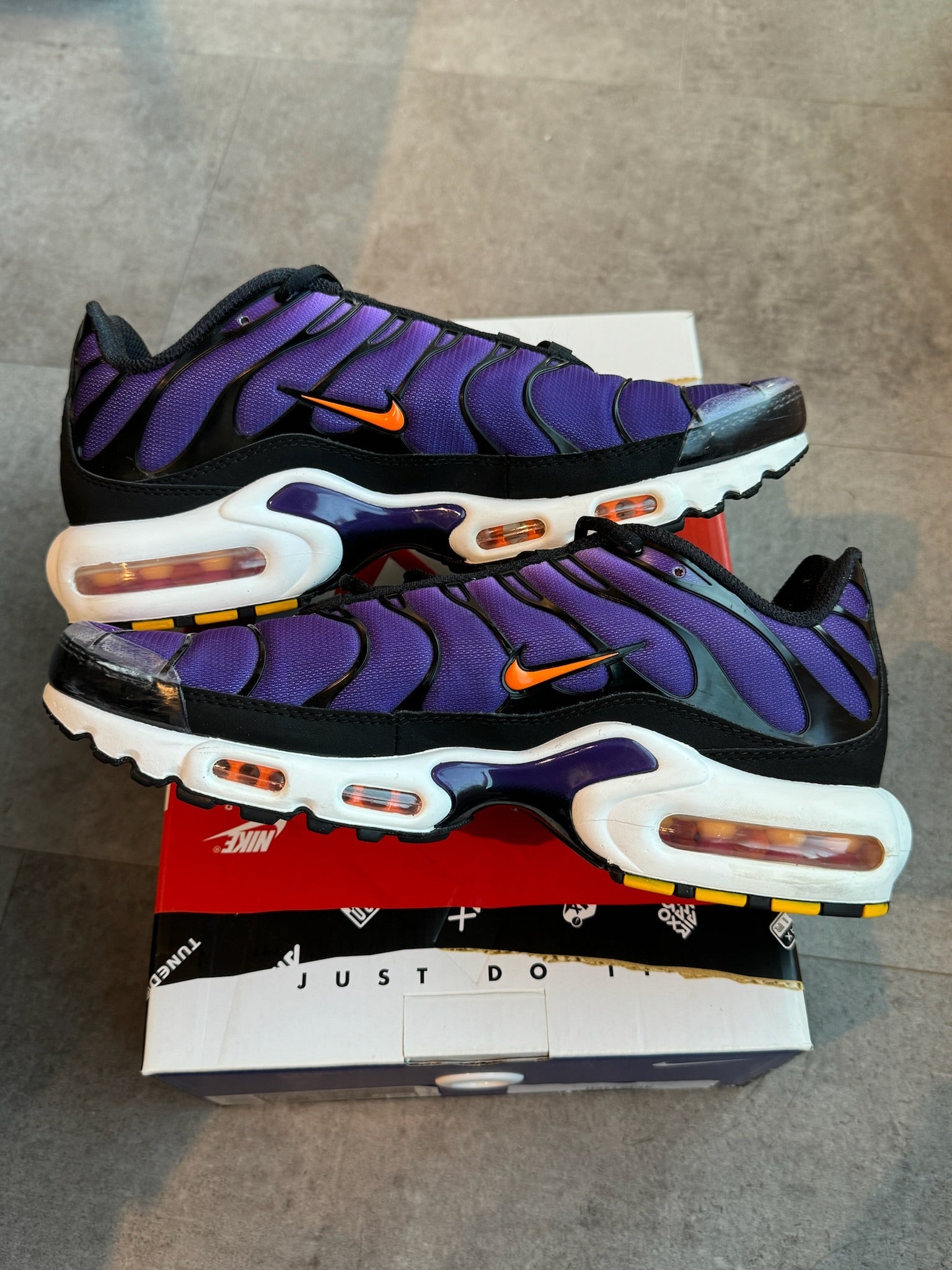 Nike Air Max Plus OG Voltage Purple (2024) (Preowned)