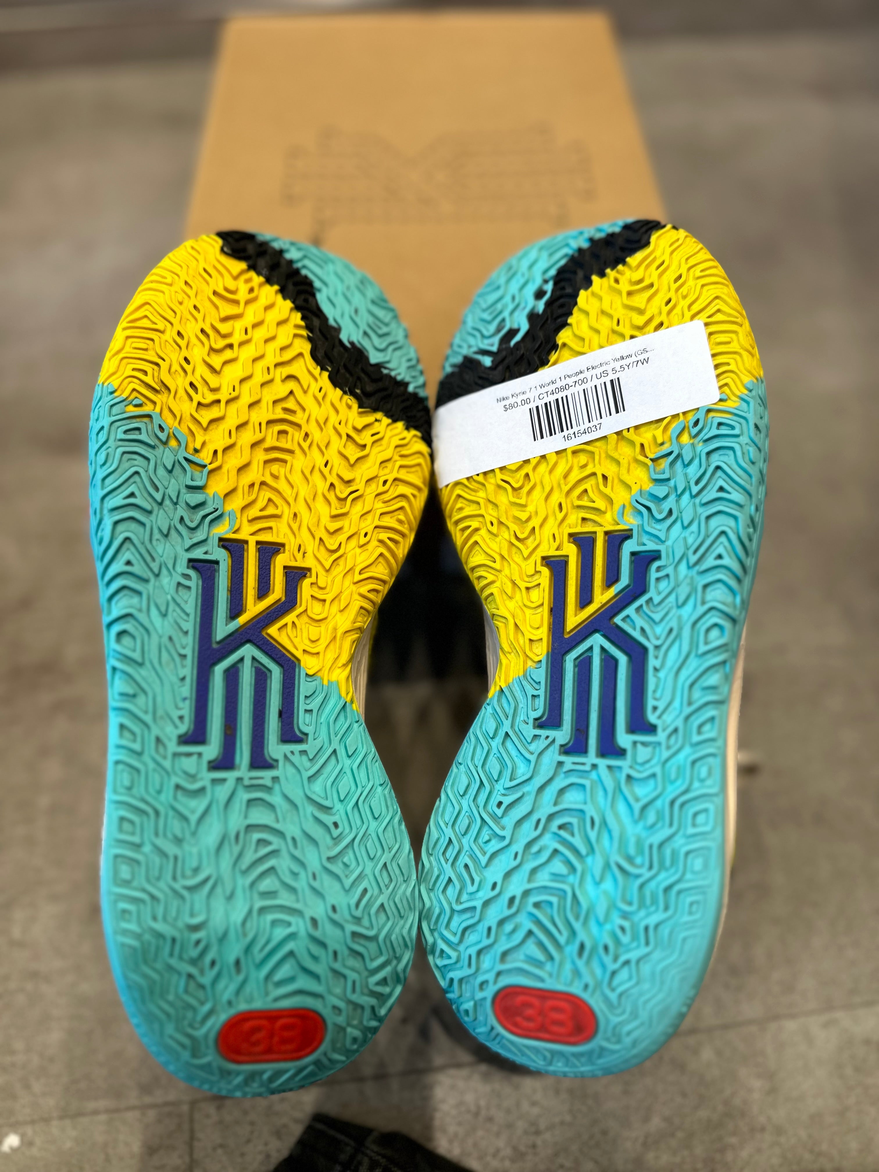 Nike Kyrie 7 1 World 1 People Electric Yellow (GS) (Preowned)