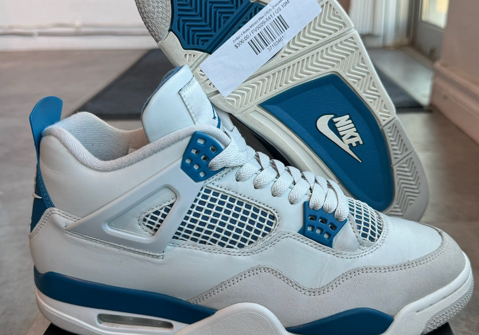 Jordan 4 Retro Military Blue (2024) (Preowned)