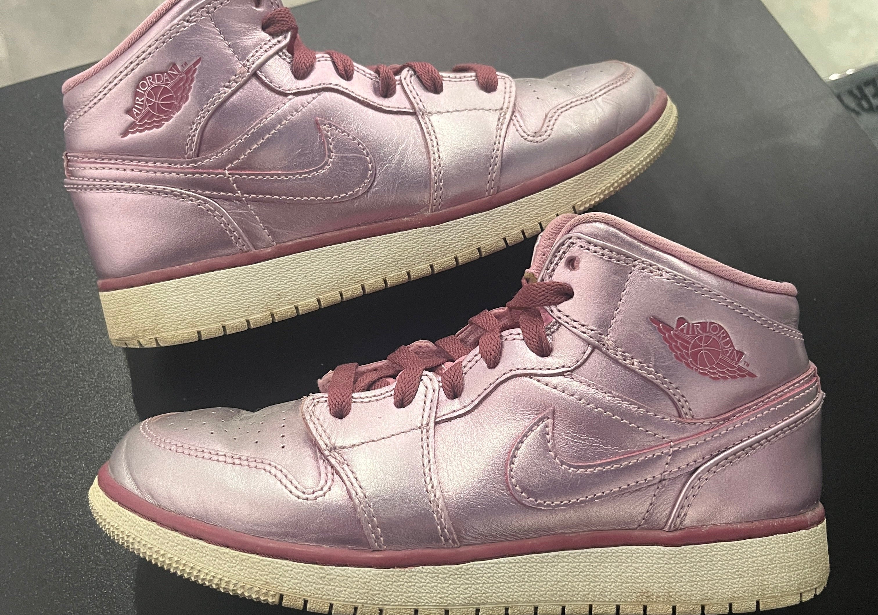 Jordan 1 Mid Pink Rose (GS) (Preowned)