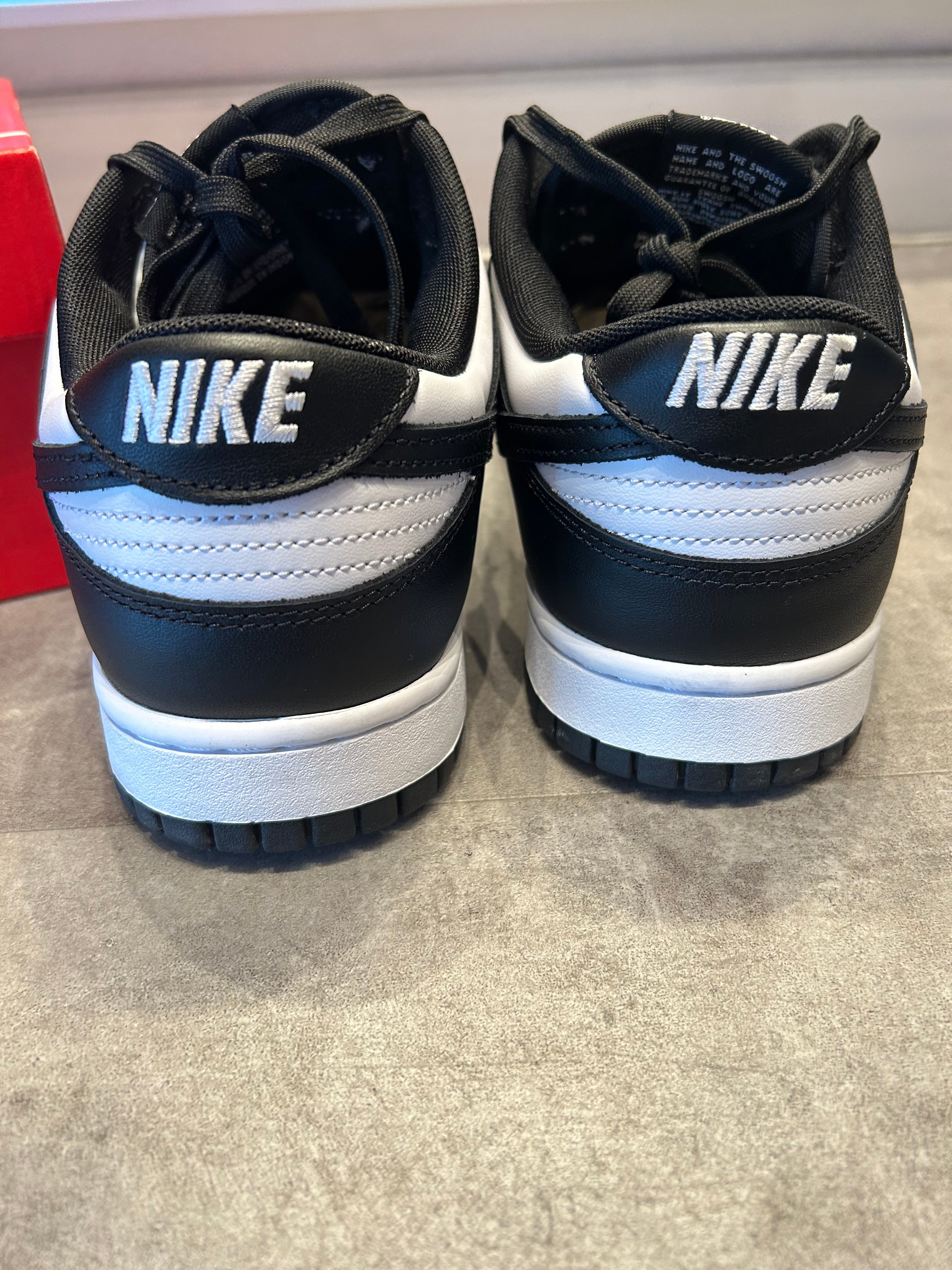 Nike Dunk Low Retro White Black Panda (Preowned)