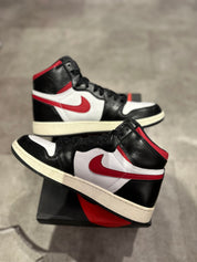 Jordan 1 Retro High Black Gym Red (GS)  (Preowned Size 7y)