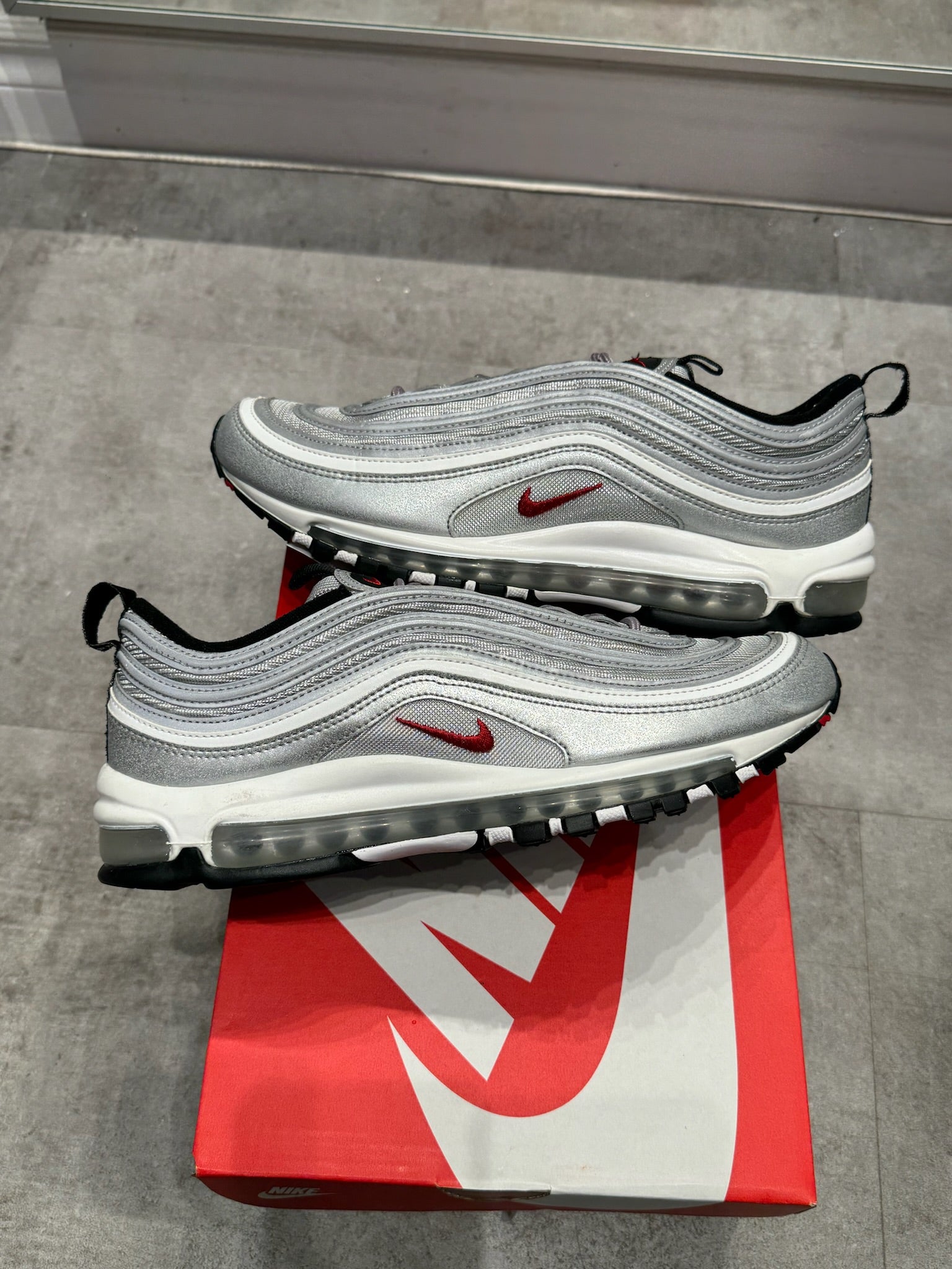 Nike Air Max 97 OG Silver Bullet (2016/2017) (Preowned Size 10)