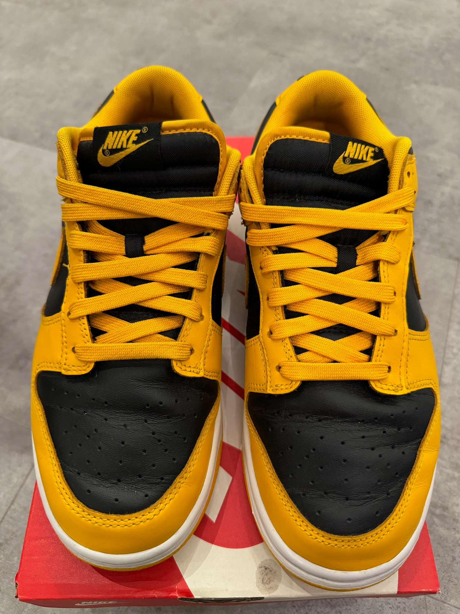 Nike Dunk Low Goldenrod (Preowned Size 9)