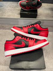 Jordan 1 Low Reverse Bred (Preowned Size 9)