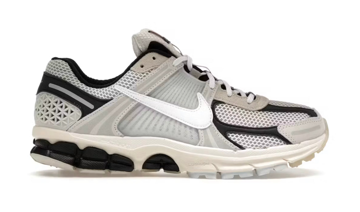 Nike Zoom Vomero 5 Supersonic Light Bone Black