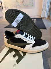 Jordan 1 Retro Low OG SP Travis Scott Olive (W) (VNDS Size 10.5M/12W)