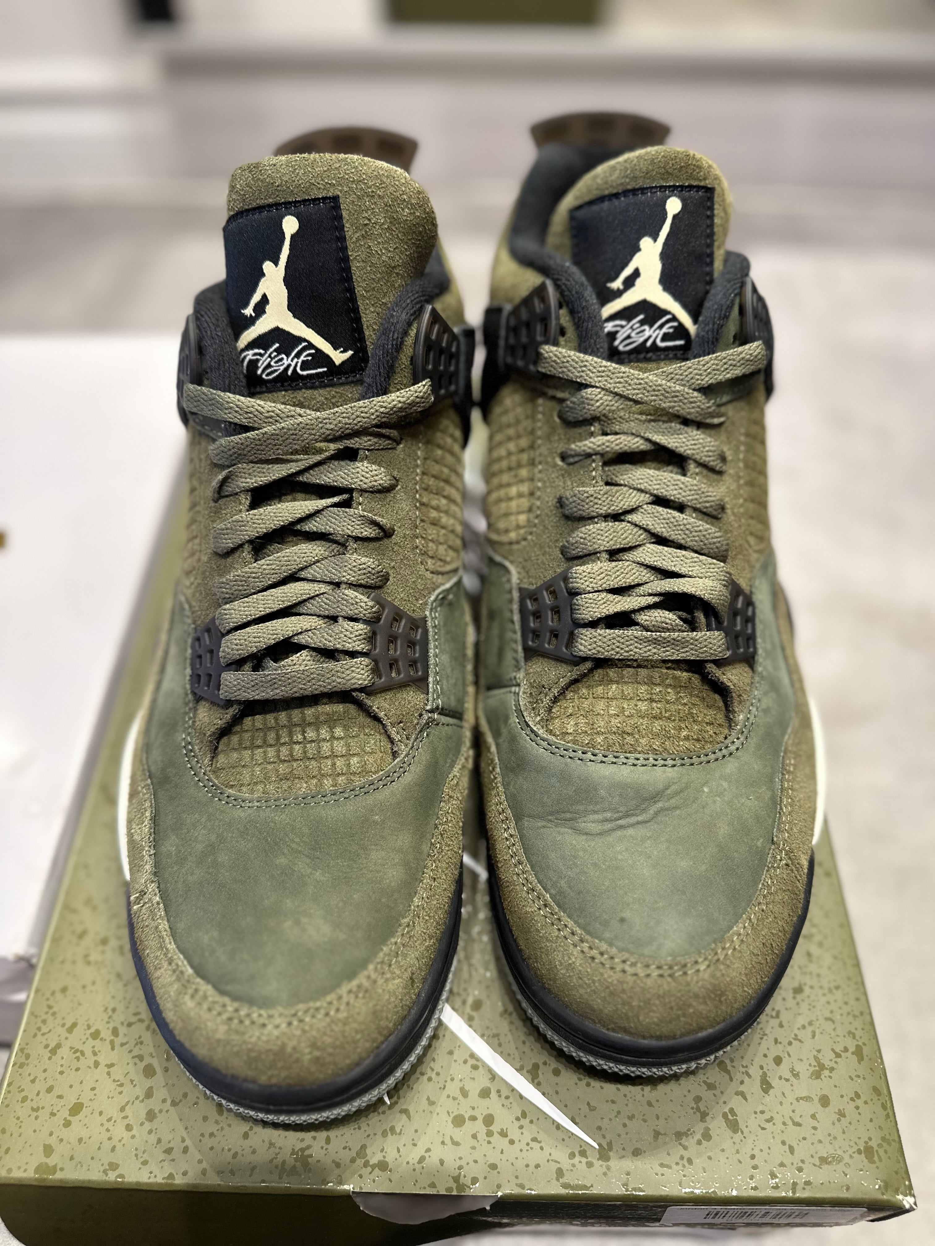 Jordan 4 Retro SE Craft Medium Olive (Preowned Size 11)