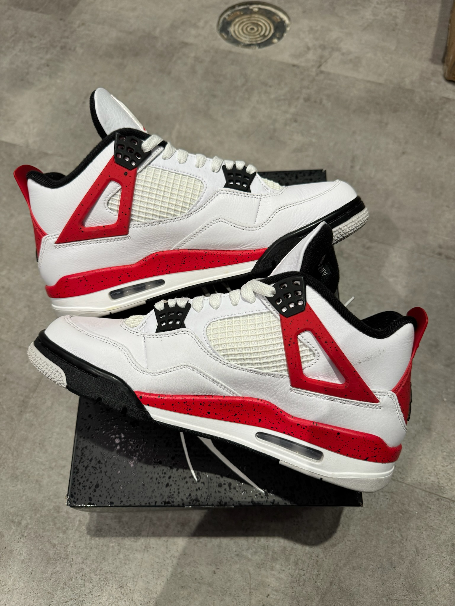 Jordan 4 Retro Red Cement (Preowned Size 10)