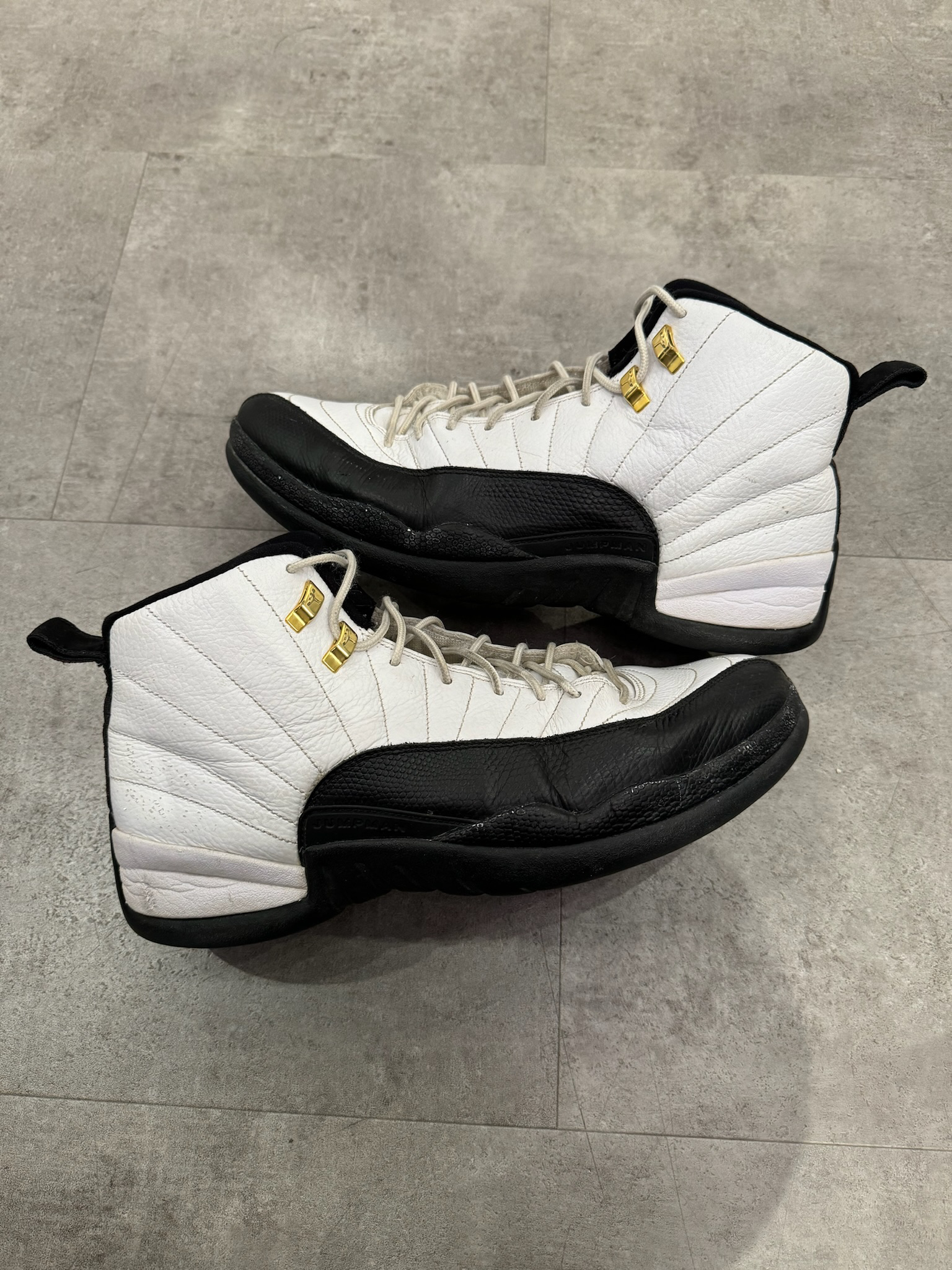 Jordan 12 Retro Taxi (2013) (Preowned Size 12)