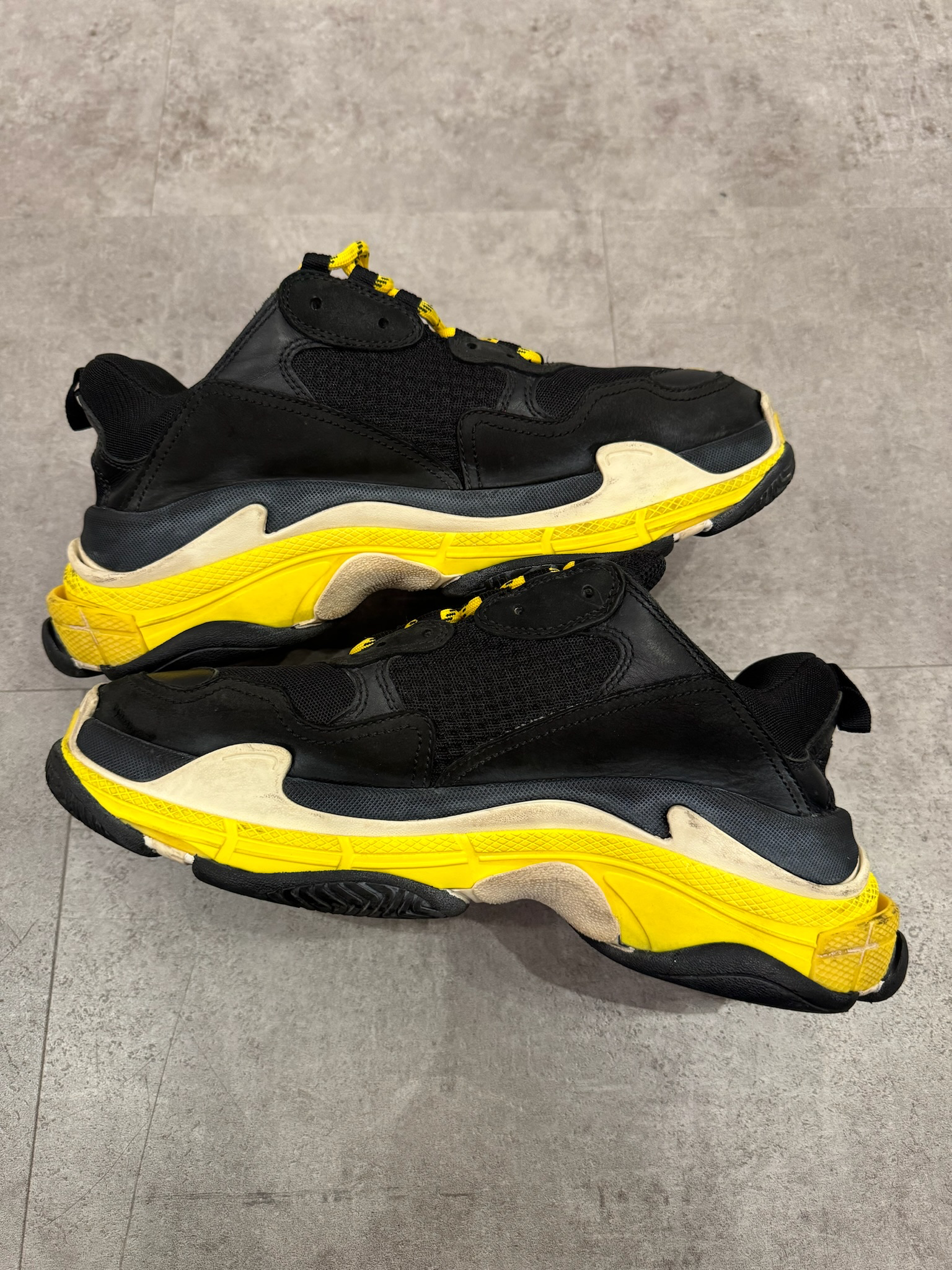 Balenciaga Triple S Black Yellow (Preowned)