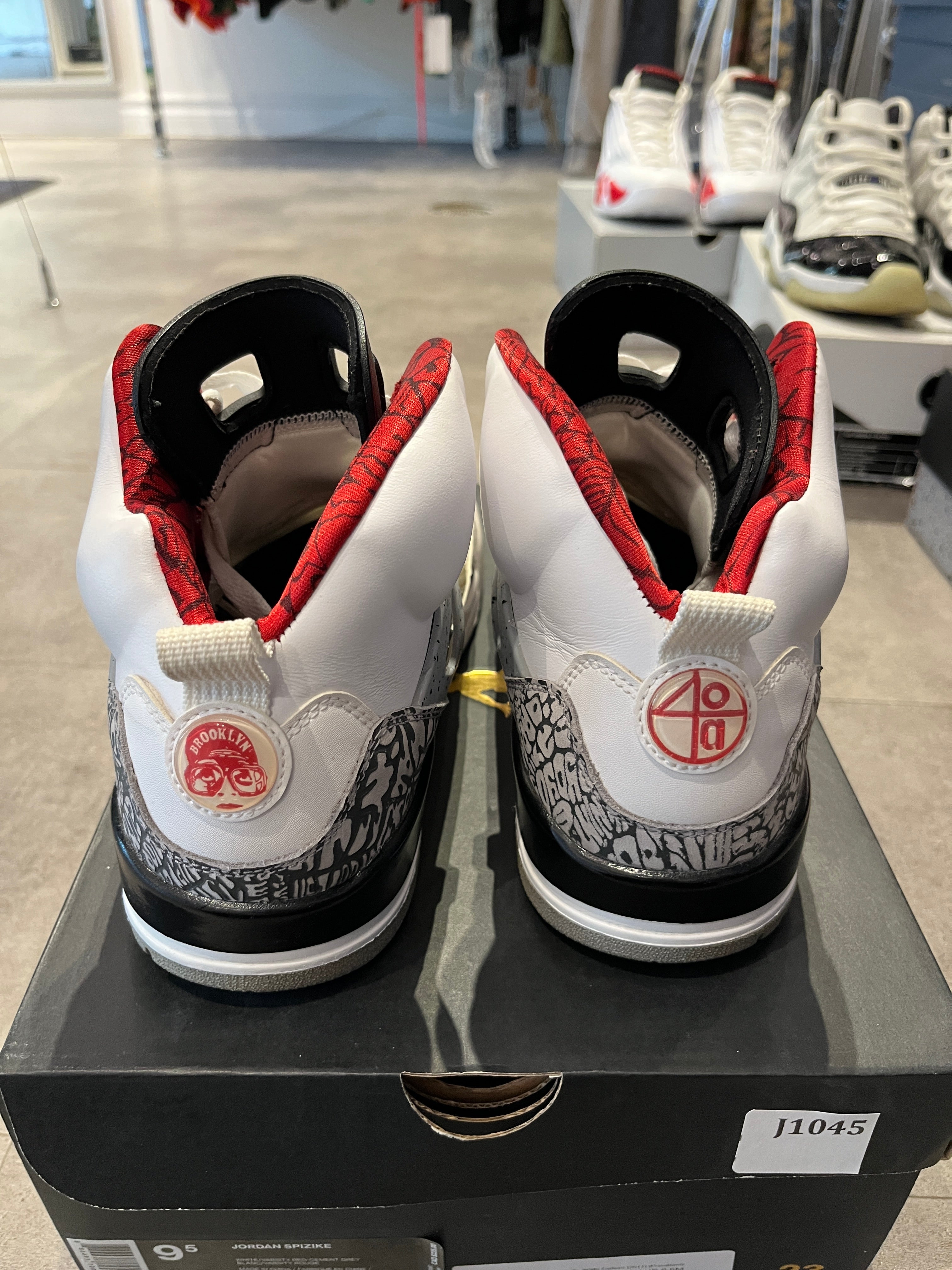 Jordan Spizike White Cement (2017) (Preowned)