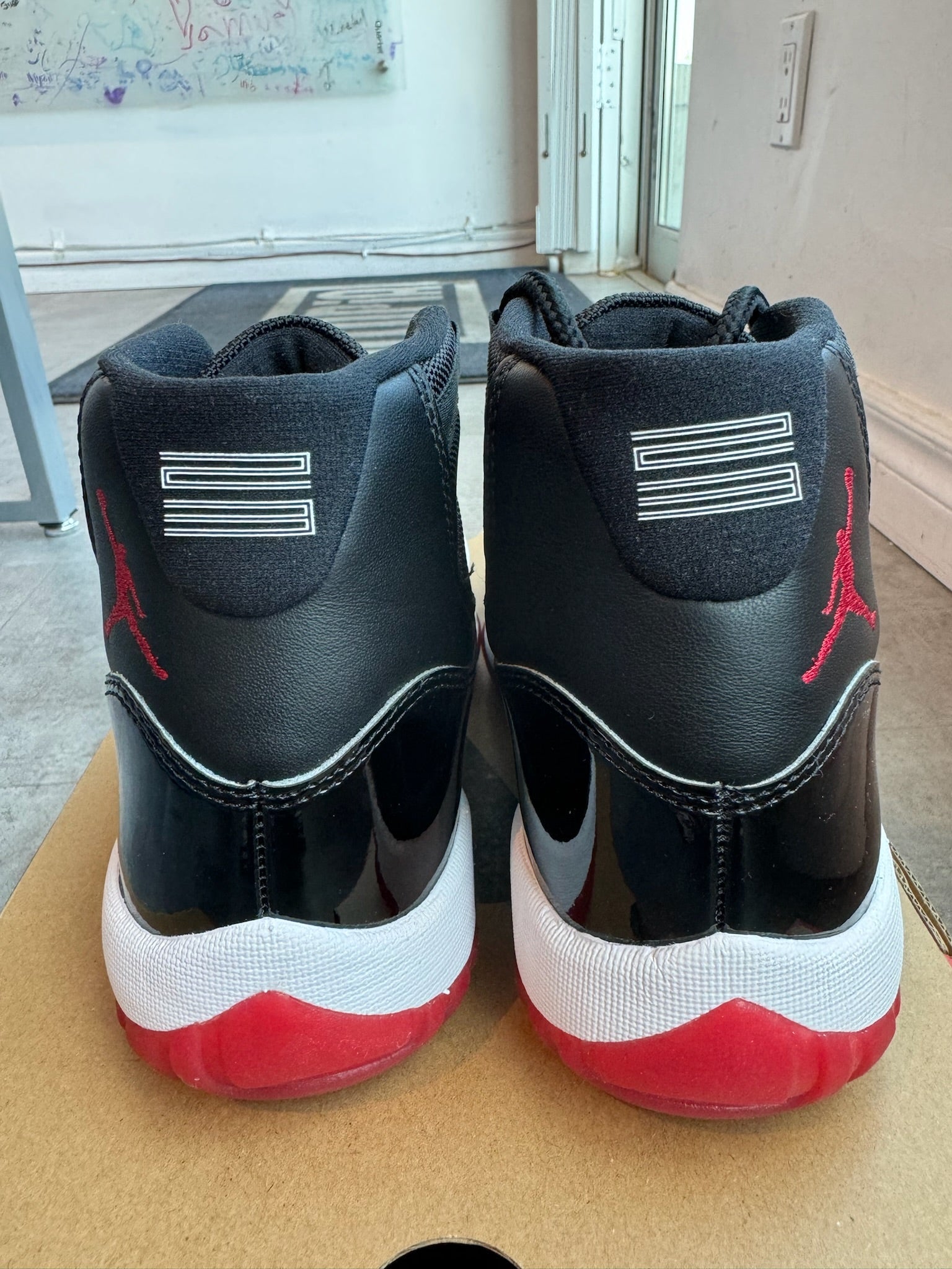 Jordan 11 Retro Playoffs Bred (2019) (GS) (Tried On Size 7y)